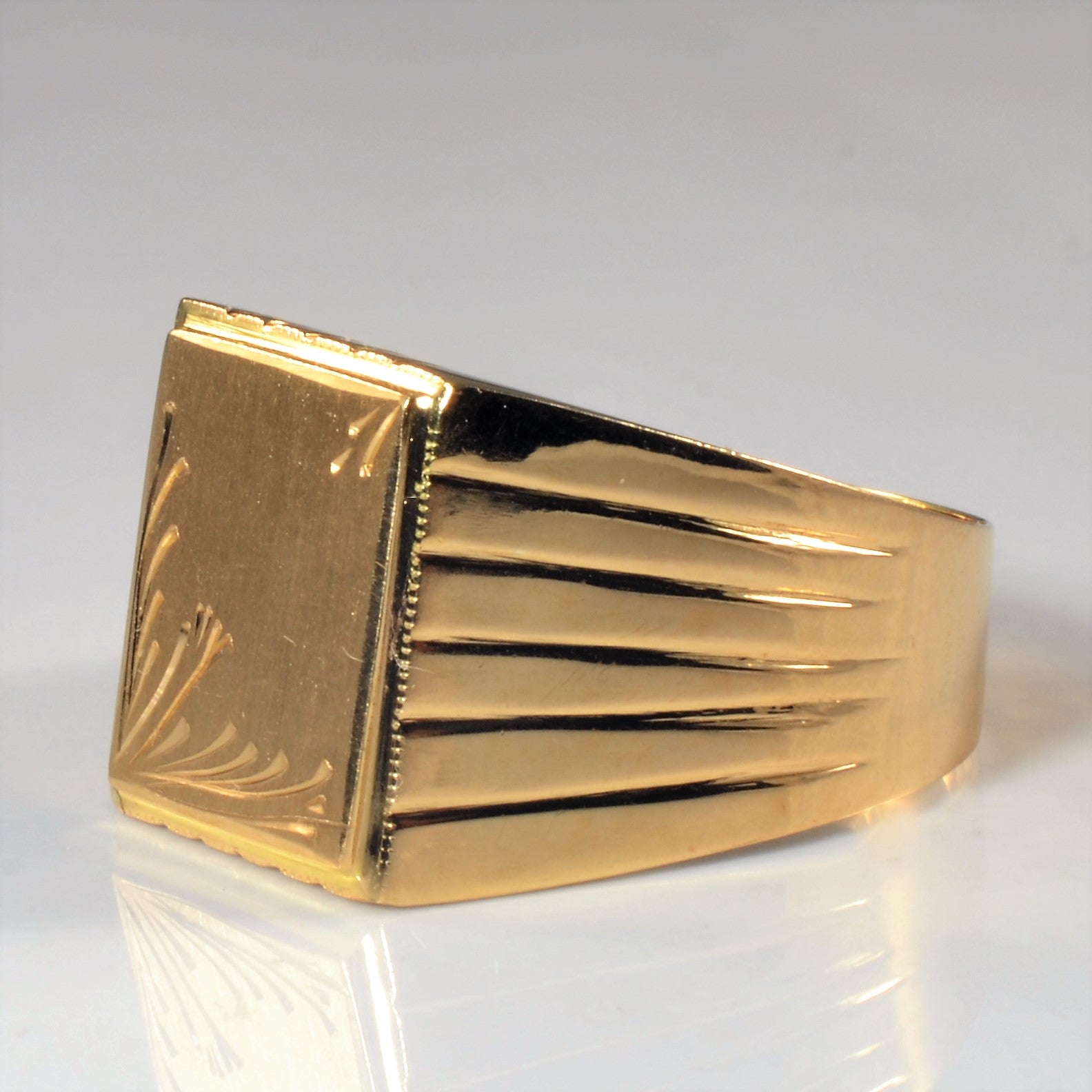 Large Signet Ring | SZ 11.75 |