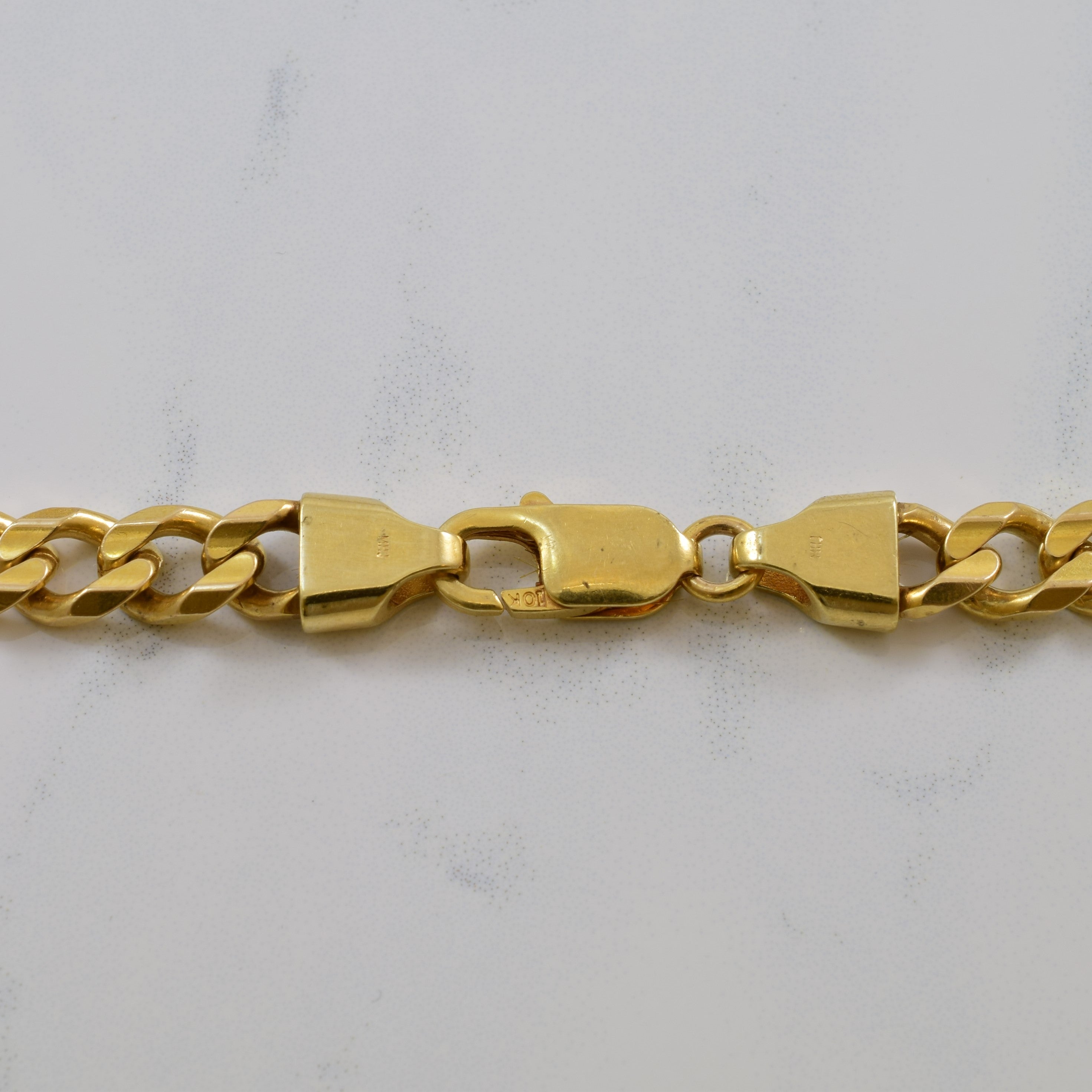Chaîne gourmette en or jaune 10 carats | 22,75" |