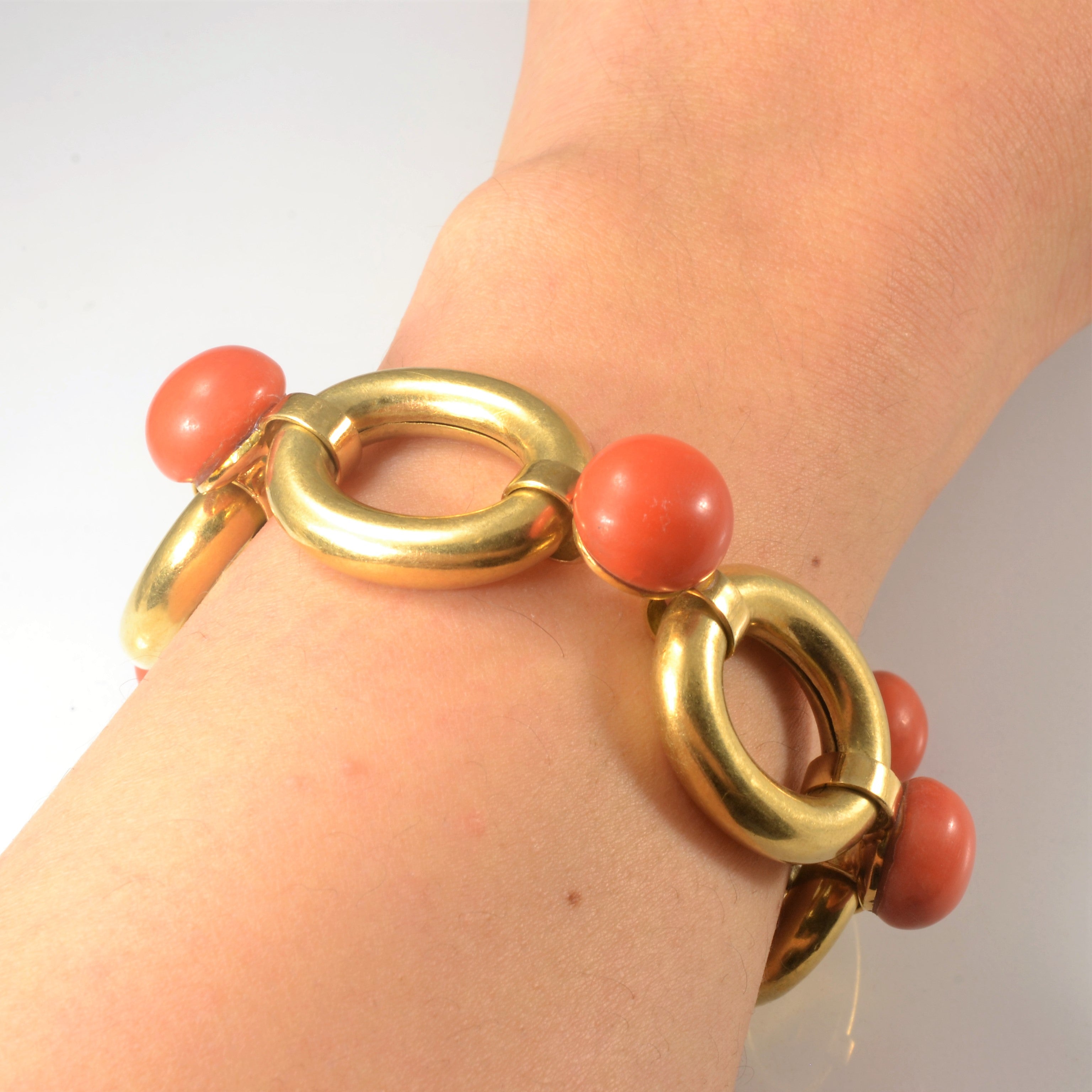 Bracelet large en or et chaîne de corail | 35,00 ct | 8" |