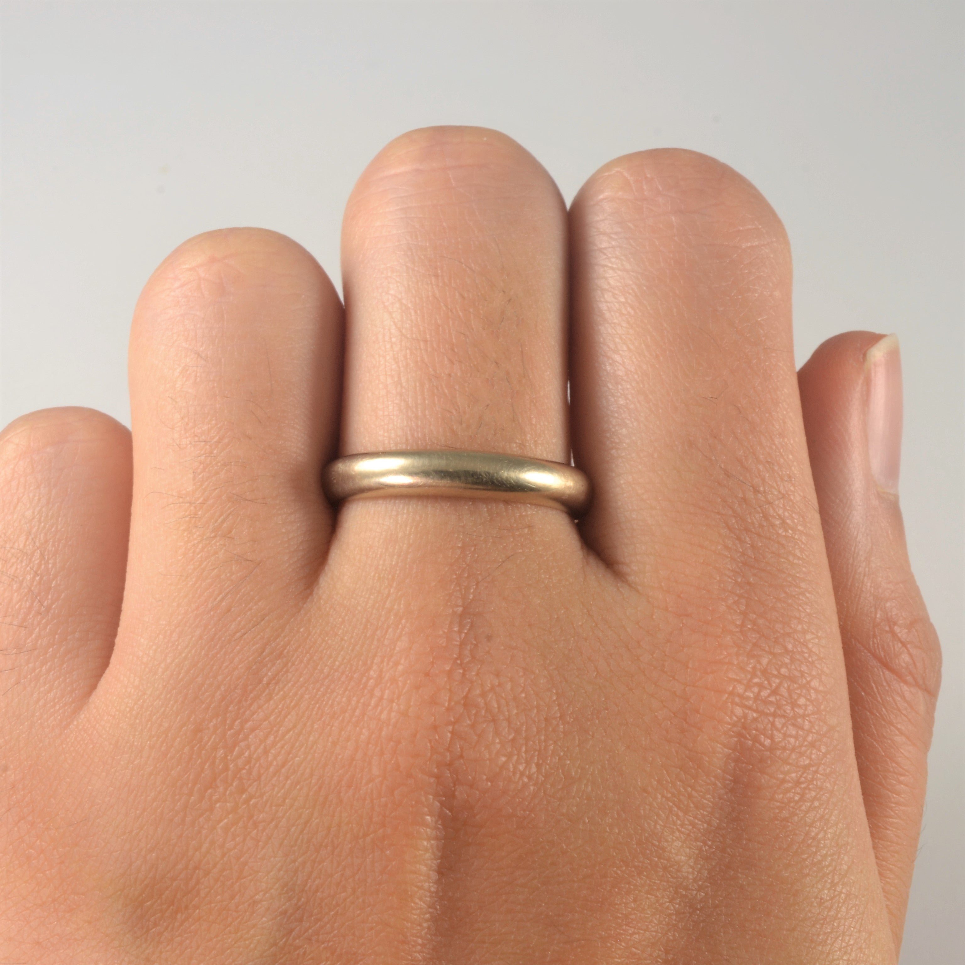 18k White Gold Band | SZ 8.5 |