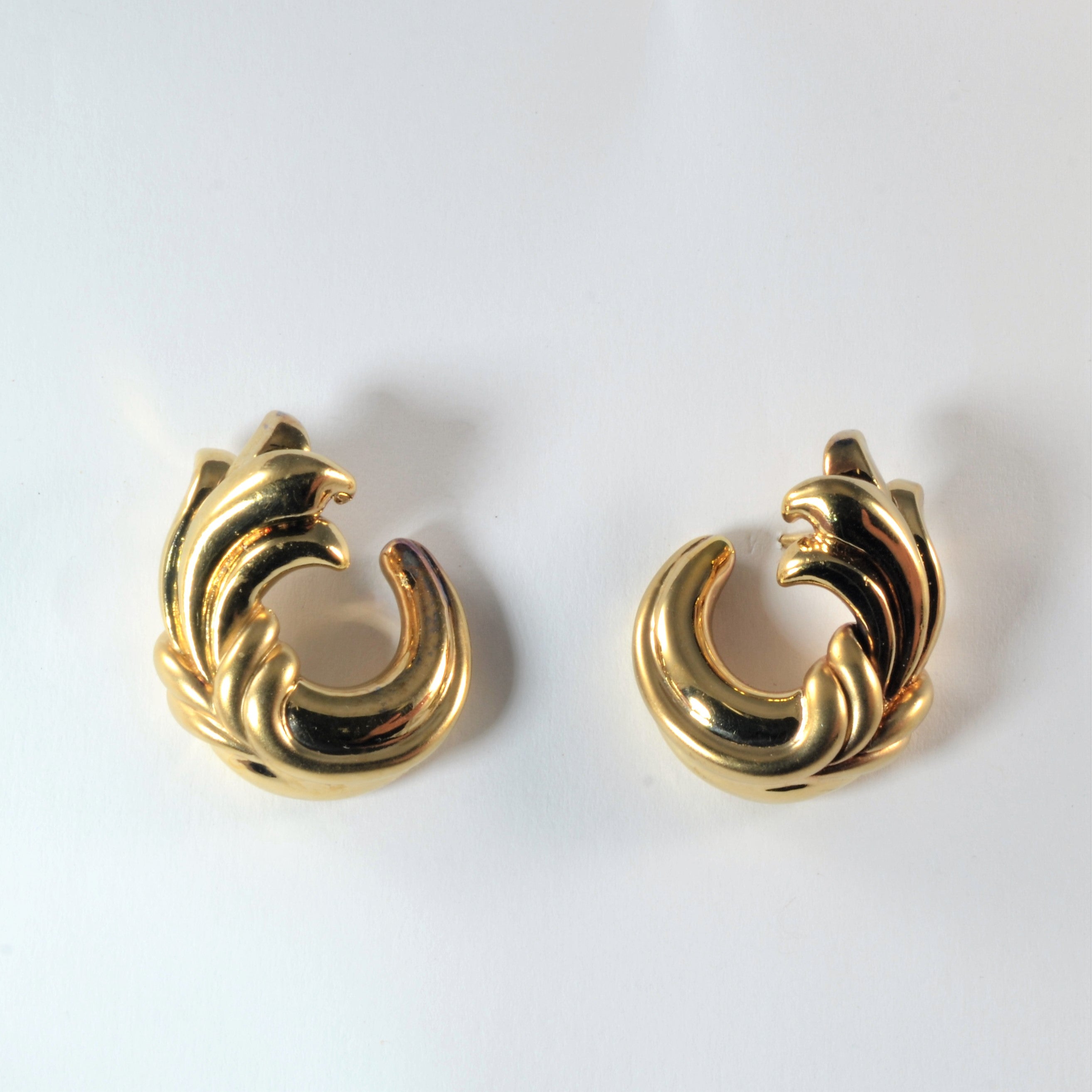 Yellow Gold Swirl Earrings |