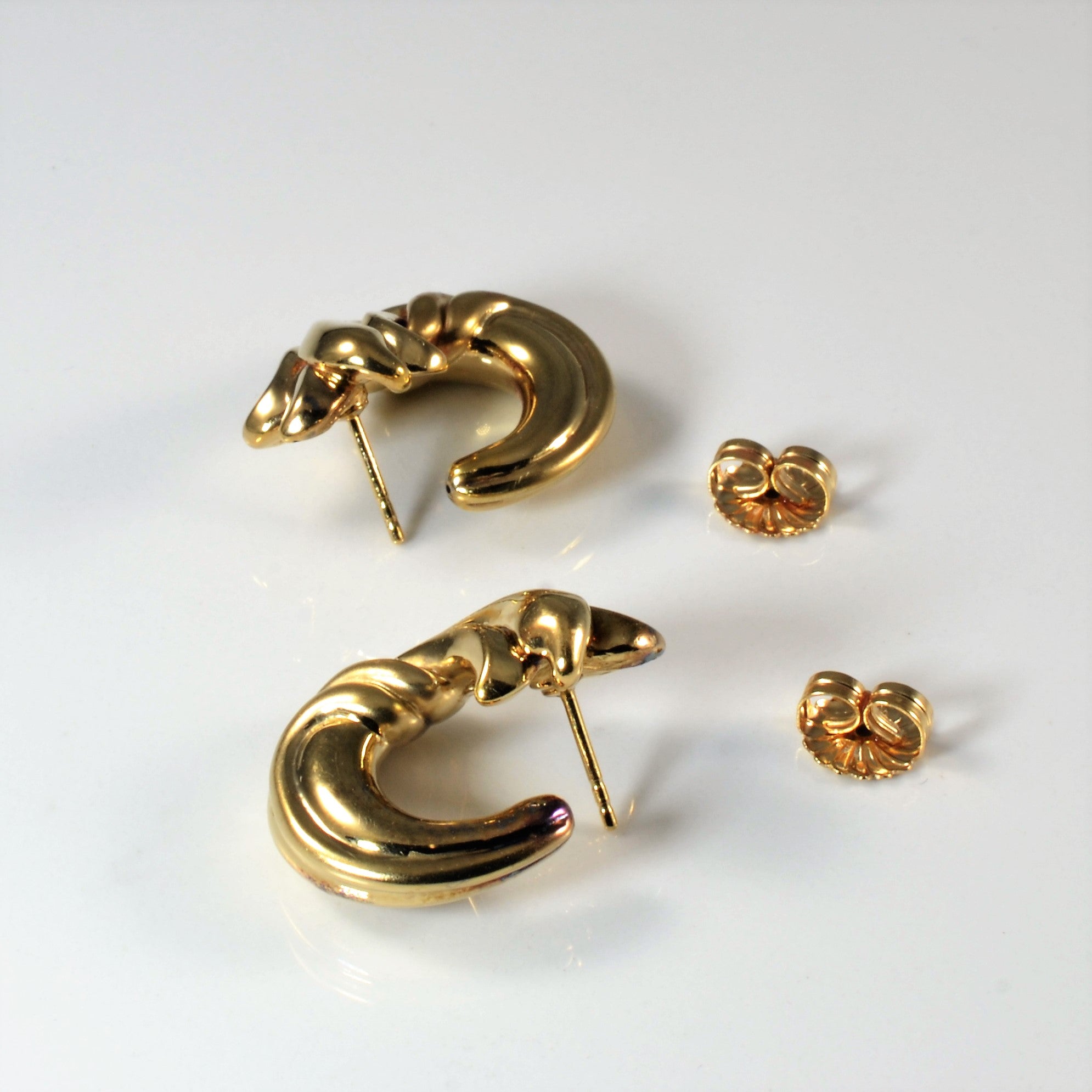 Yellow Gold Swirl Earrings |