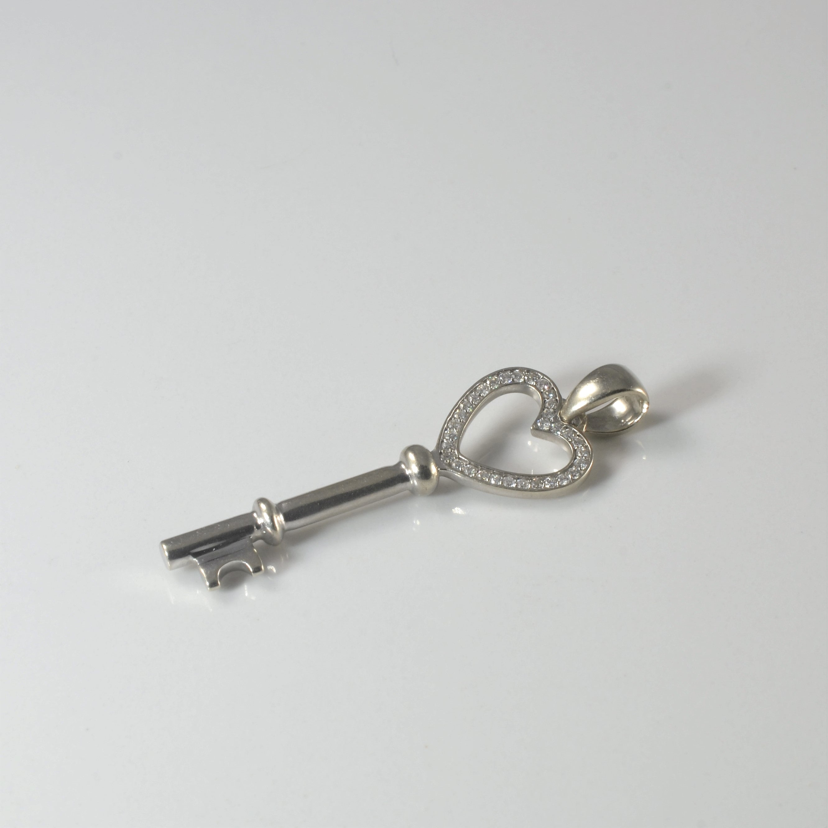 Diamond Heart Key Pendant | 0.16ctw |