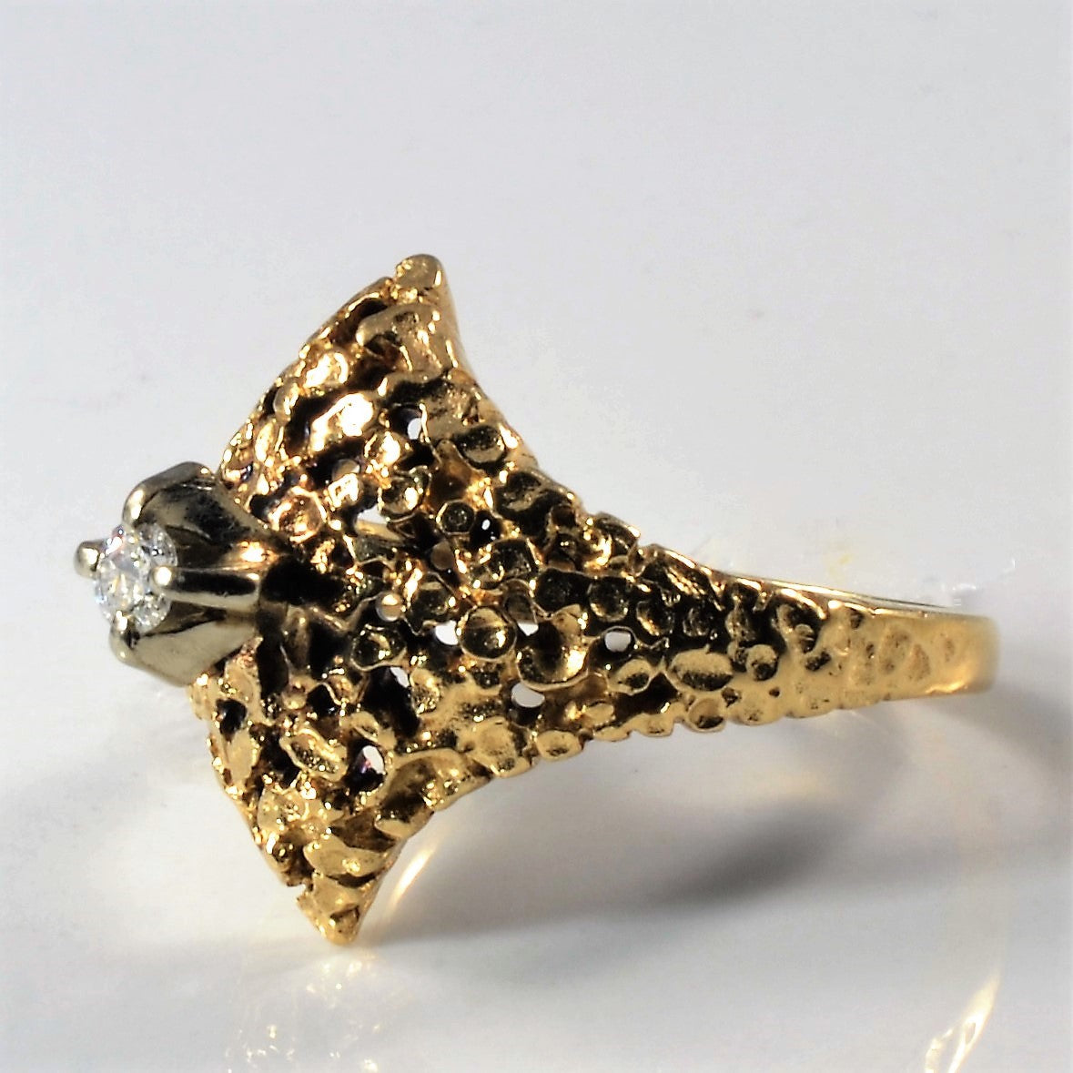 Diamond Shield Ring | 0.08ct | SZ 6 |