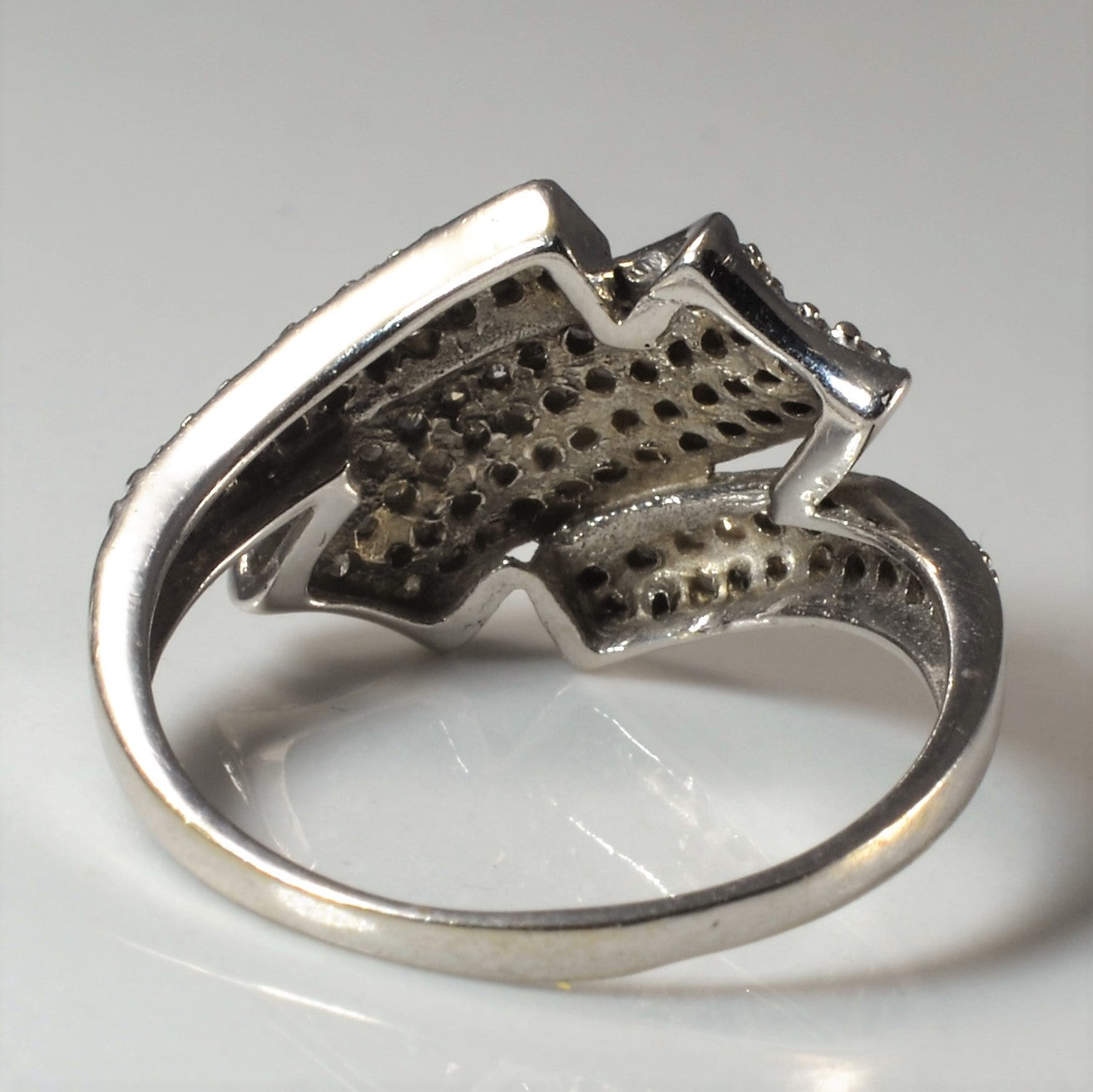 Diamond Bypass Wave Ring | 0.24ctw | SZ 7 |