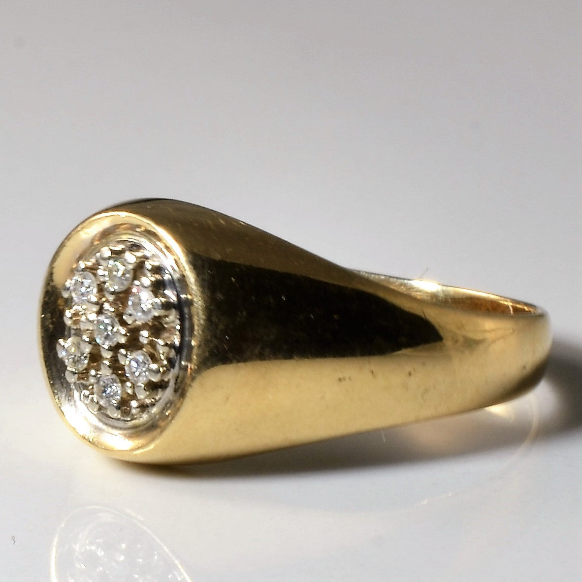 Oval Cluster Set Diamond Ring | 0.07ctw | SZ 9.25 |