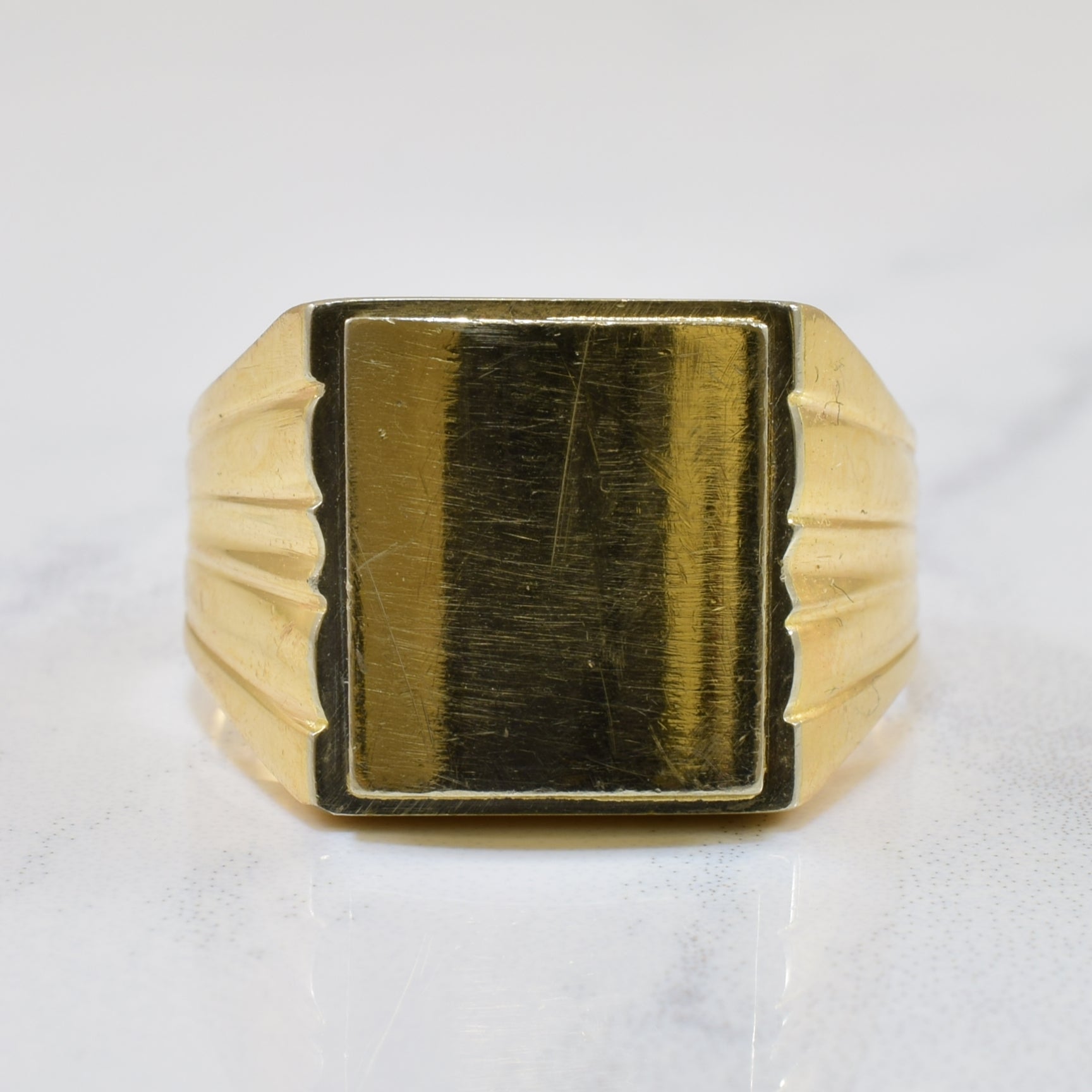 Yellow Gold Signet Ring | SZ 9.75 |