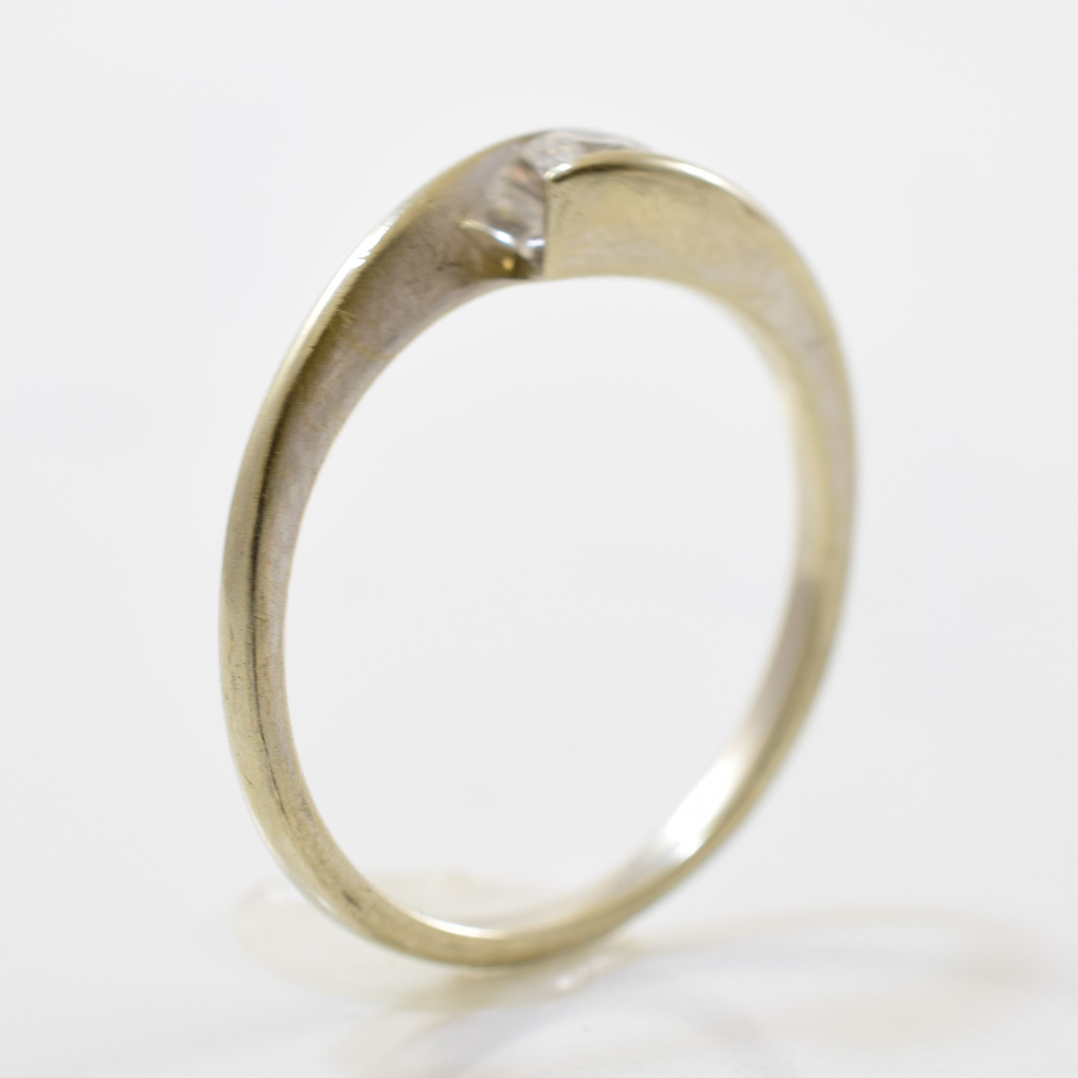 Solitaire Diamond Bypass Ring | 0.15ct | SZ 6 |