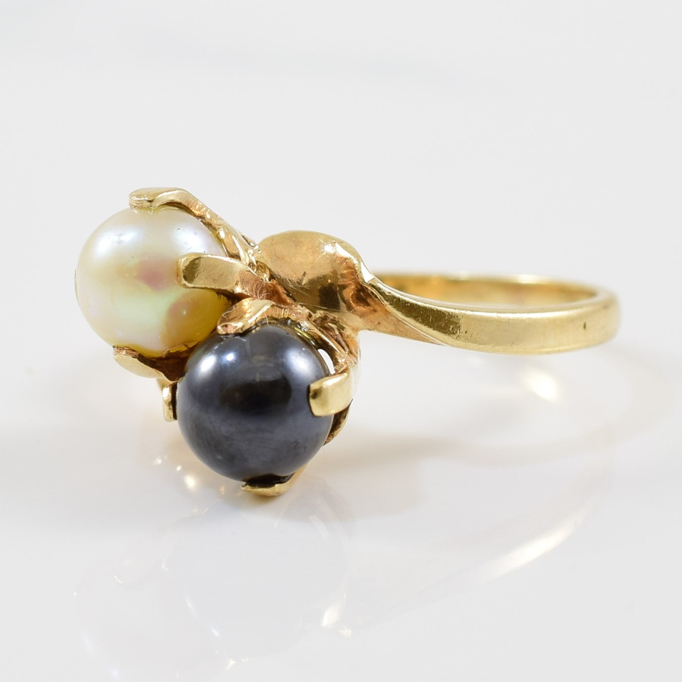 Pearl & Hematite Ring | 1.17ct, 2.60ct | SZ 5 |