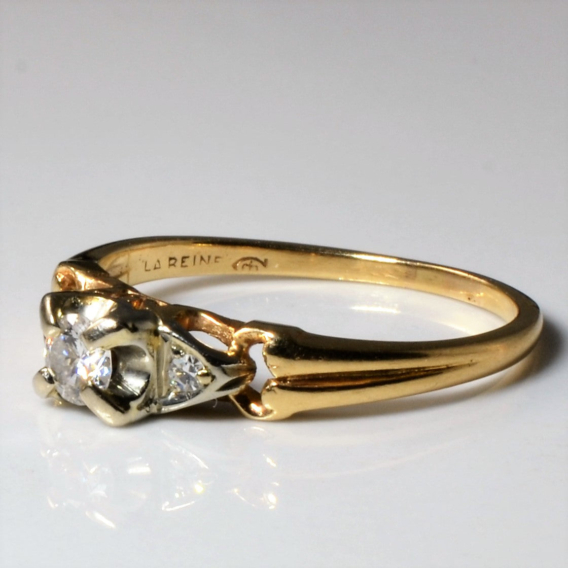 Retro Three Stone Diamond Ring | 0.23ctw | SZ 7.75 |