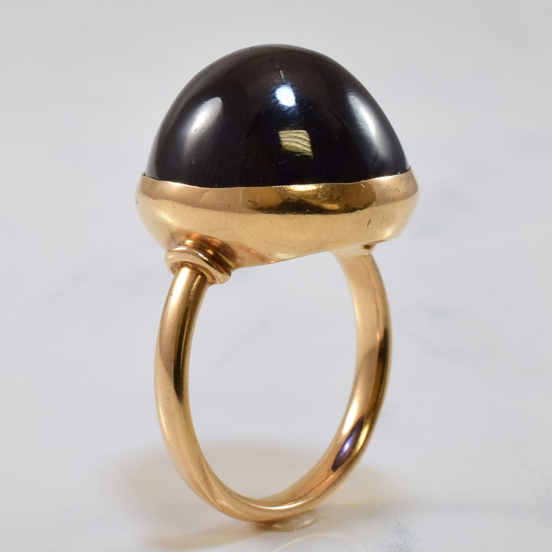 Vintage Soviet-Hallmarked Bezel-set Synthetic Sapphire Ring | 28.0ct | SZ 7.75 |