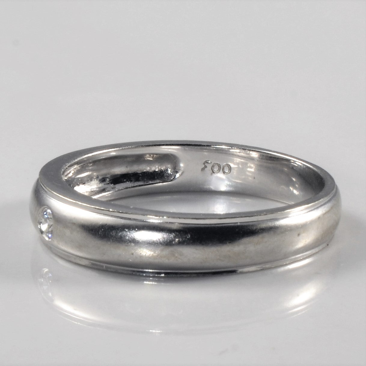 Gypsy Set Solitaire Diamond Band | 0.04ct | SZ 7 |