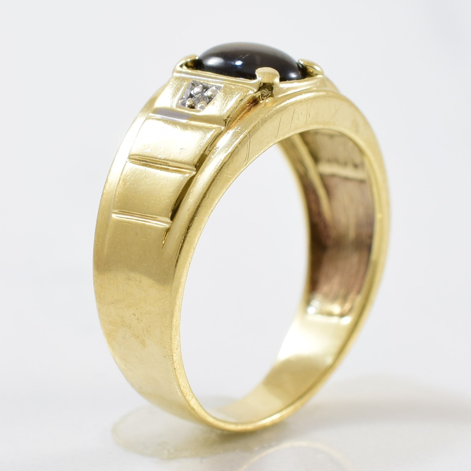 Black Chatoyant Sapphire & Diamond Ring | 0.01ctw, 0.90ct | SZ 7.5 |
