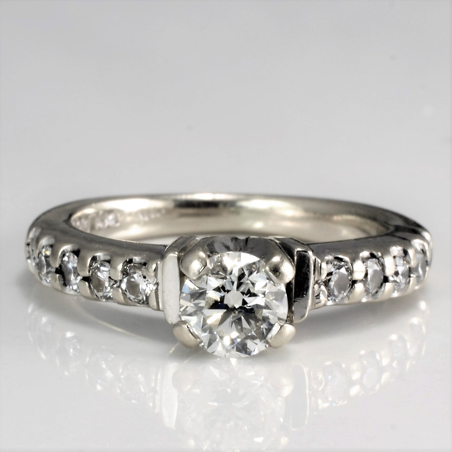 Canadian Diamond Engagement Ring | 0.80 ctw | SI2, J | SZ 4.75 |