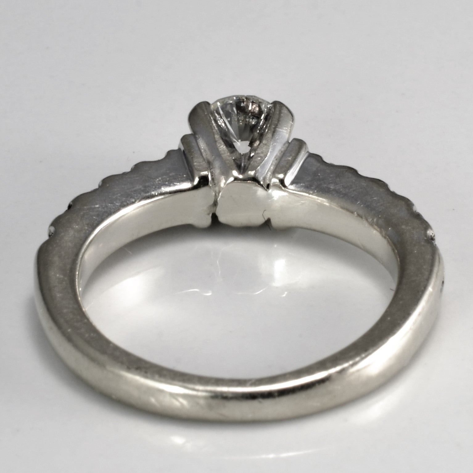Canadian Diamond Engagement Ring | 0.80 ctw | SI2, J | SZ 4.75 |