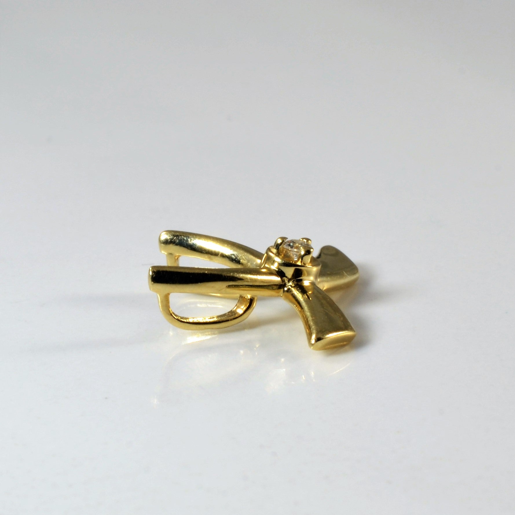 Abstract Diamond Pendant | 0.03ct |