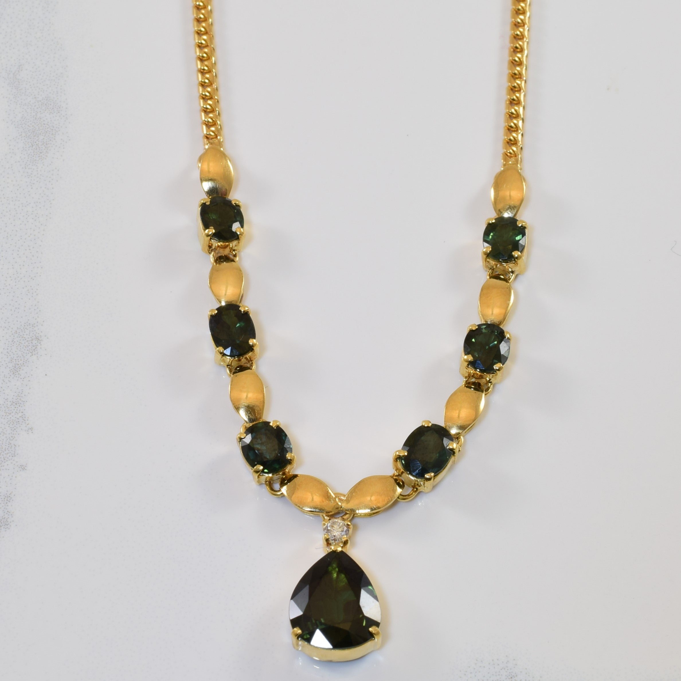 Green Sapphire & Diamond Necklace | 7.50ctw, 0.06ct | 20" |