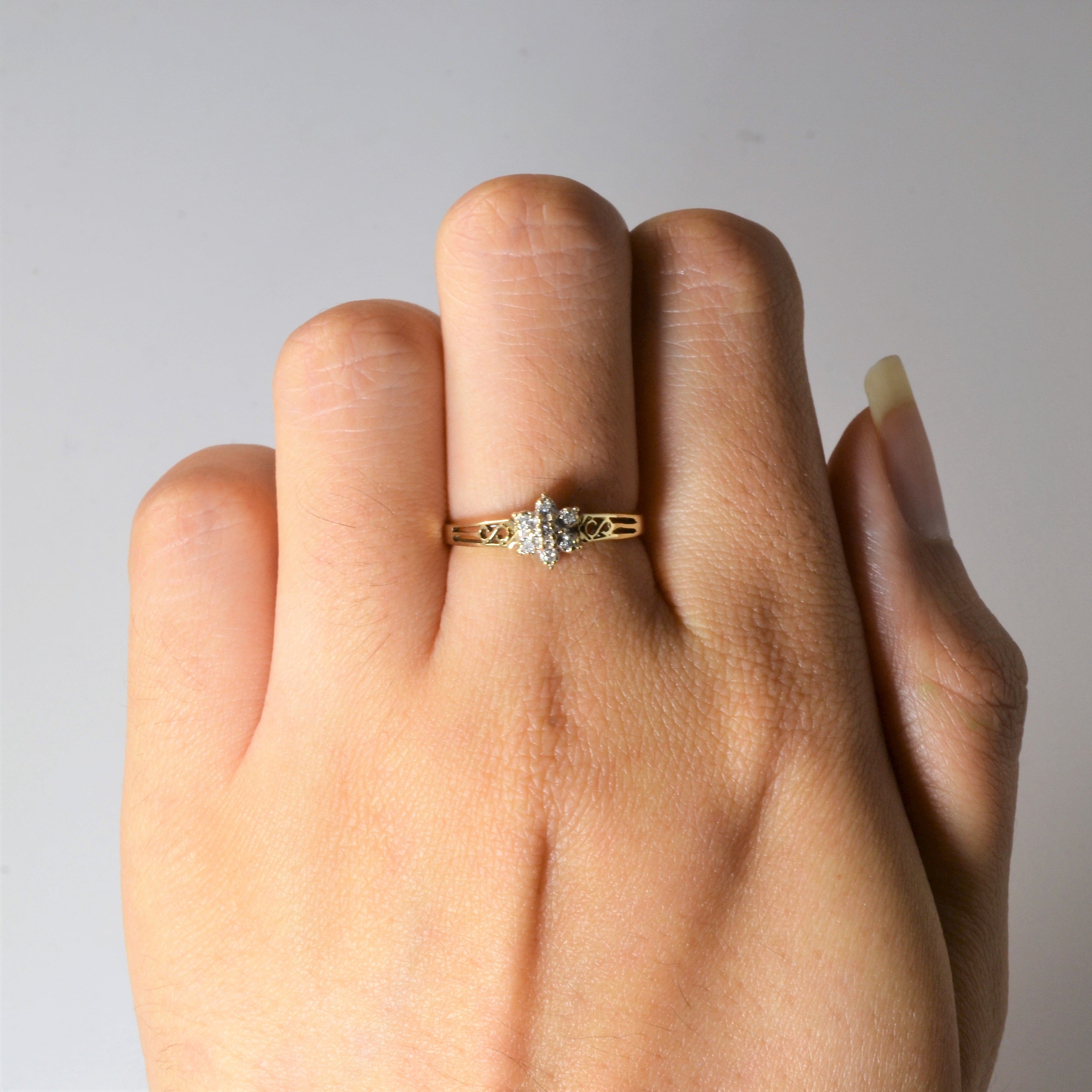 Petite Infinity Diamond Cluster Ring | 0.04ctw | SZ 6 |