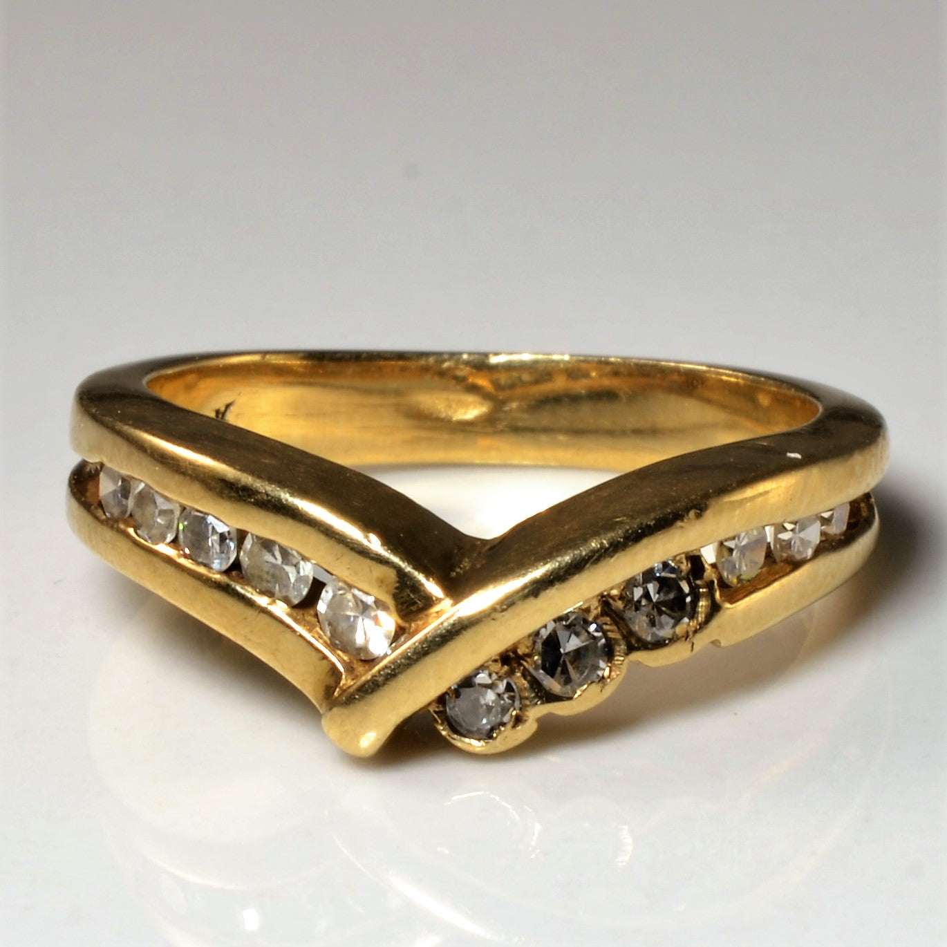 Channel Diamond Contour Ring | 0.25ctw | SZ 6 |