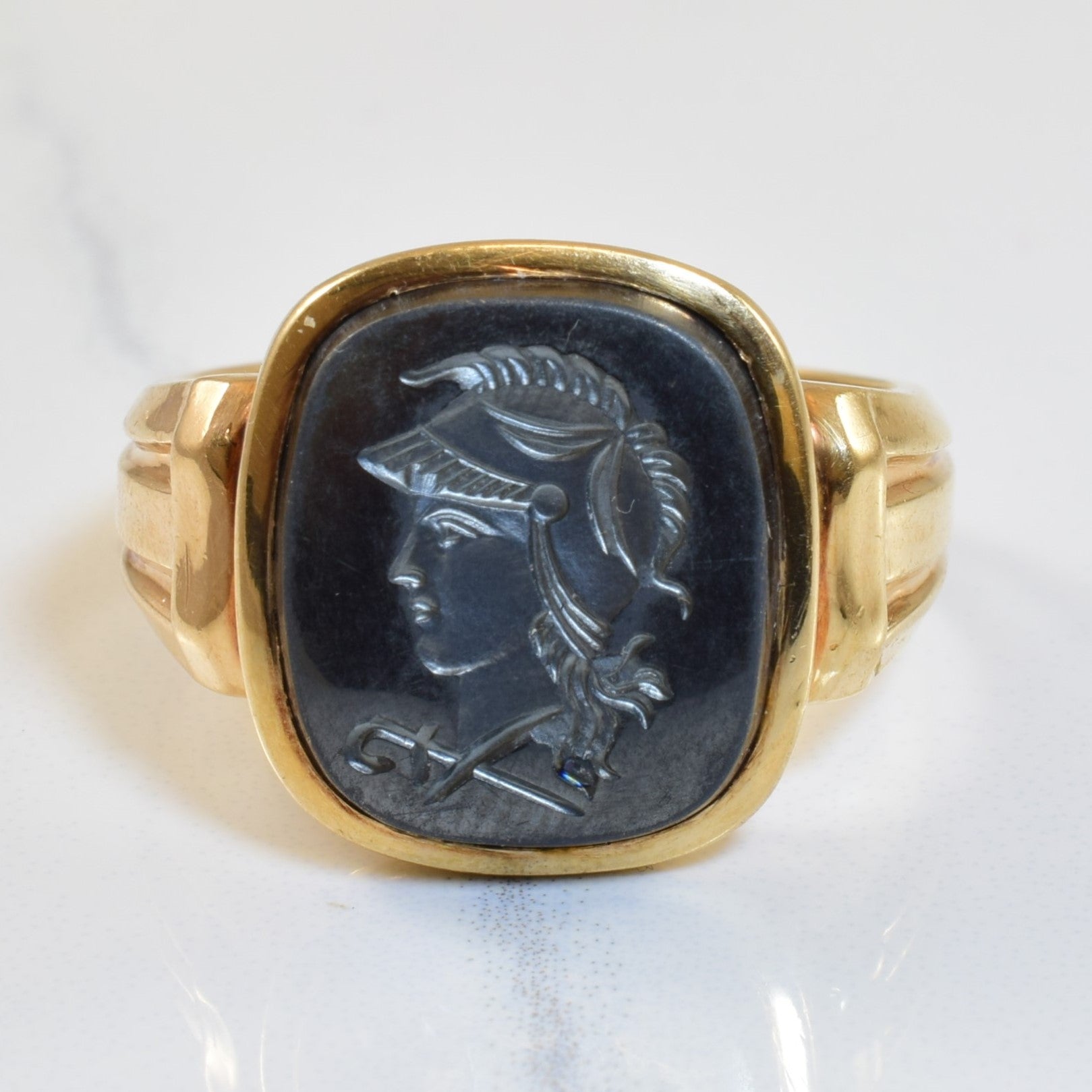 Bague en hématite intaglio | 15,00 ct | Taille 11 |