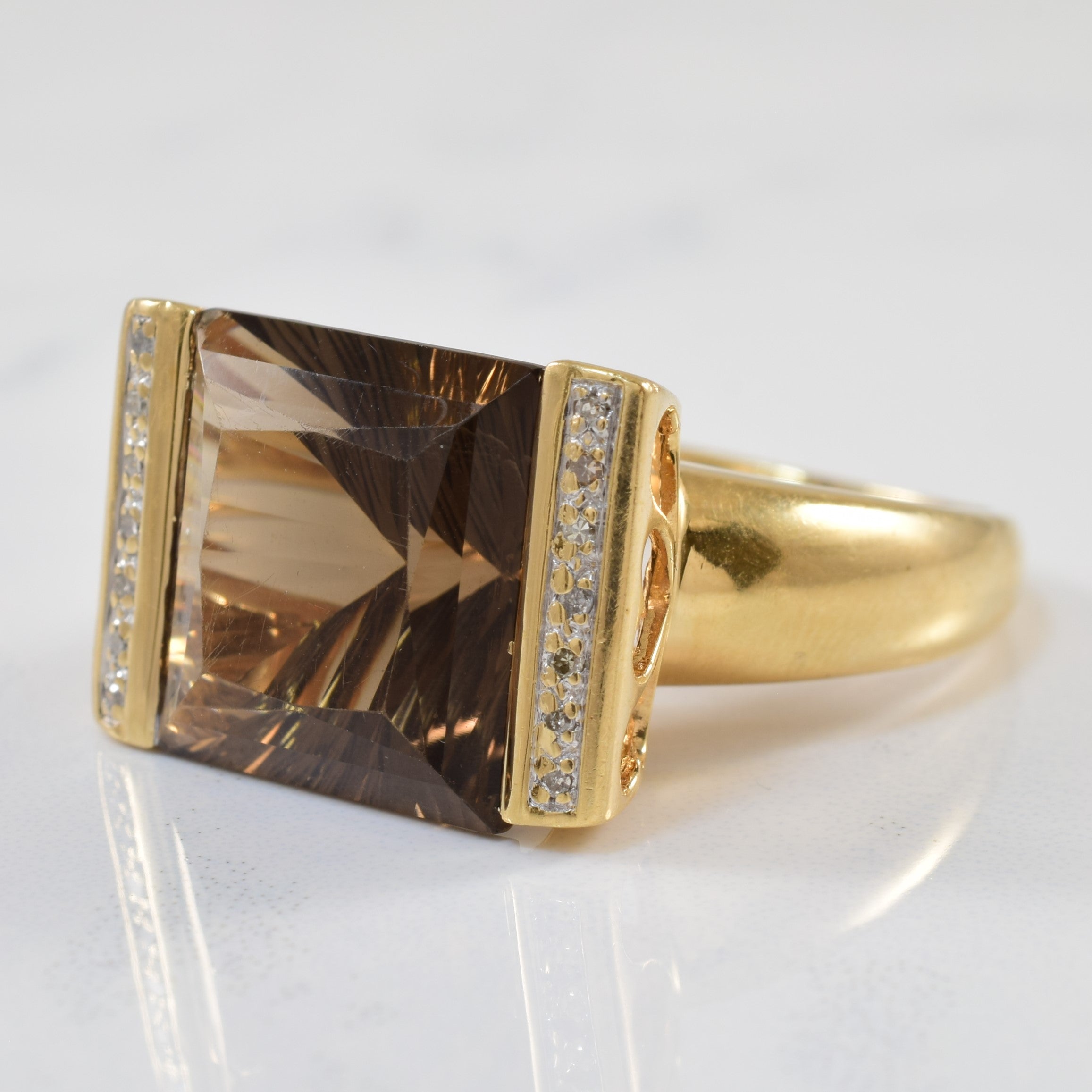 Smoky Quartz & Diamond Ring | 10.0ct, 0.05ctw | SZ 9 |