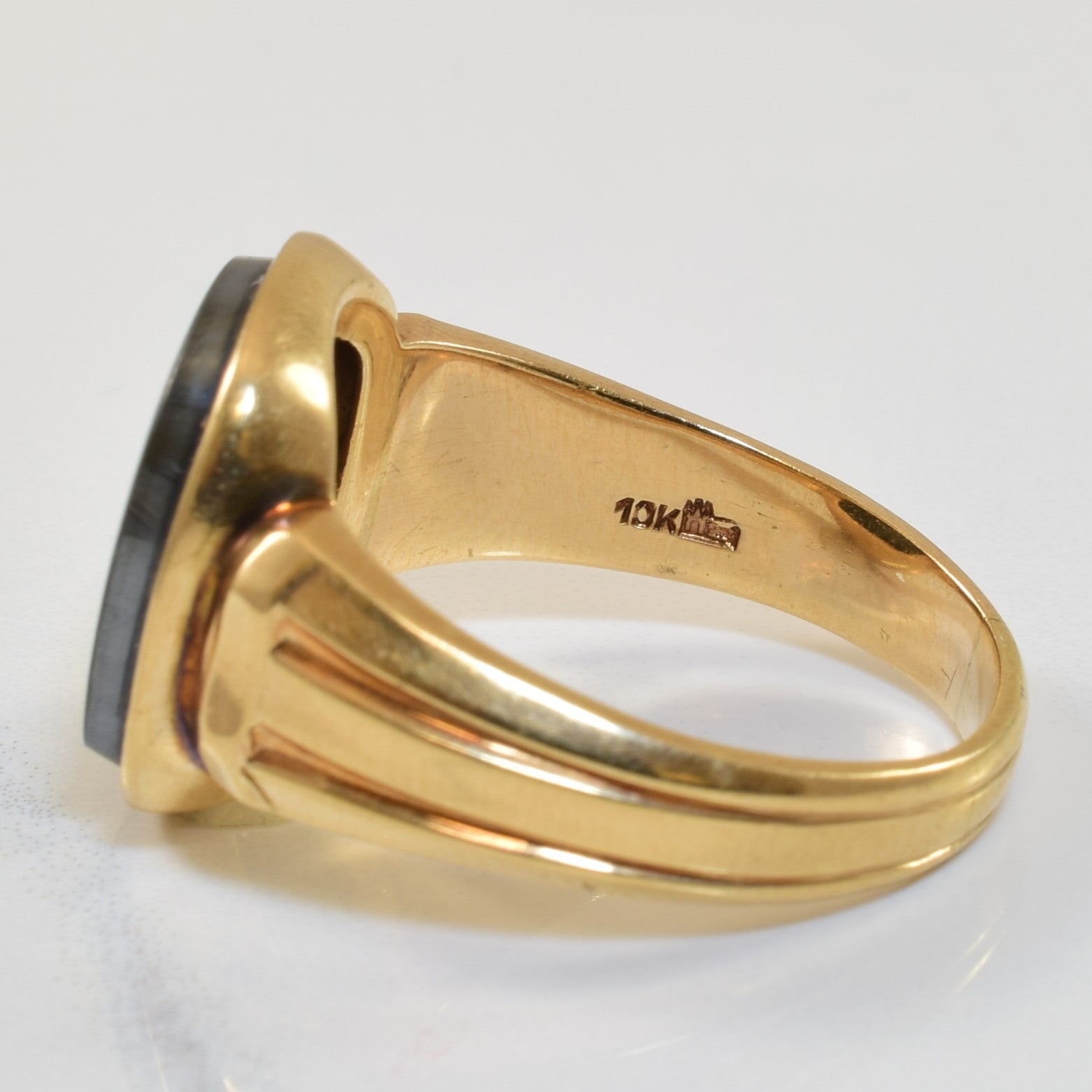 Bague en hématite intaglio | 15,00 ct | Taille 11 |