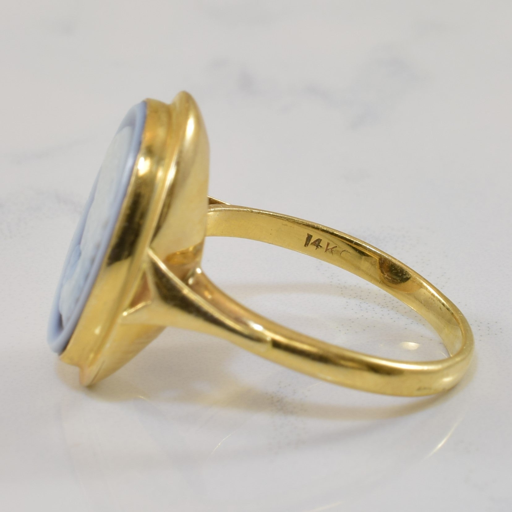 Bezel Set Onyx Cameo Ring | 3.75ct | SZ 7.75 |