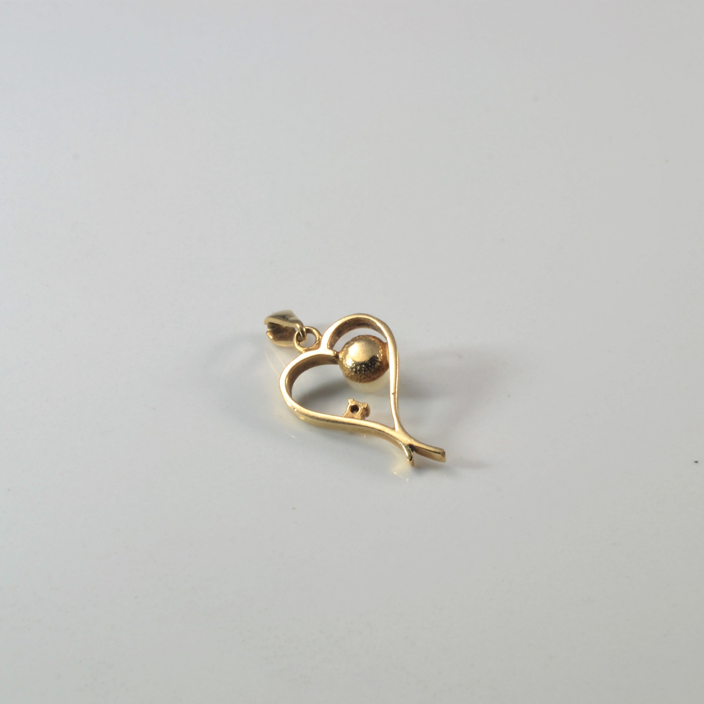 Pearl & Diamond Heart Pendant | 0.01ct |