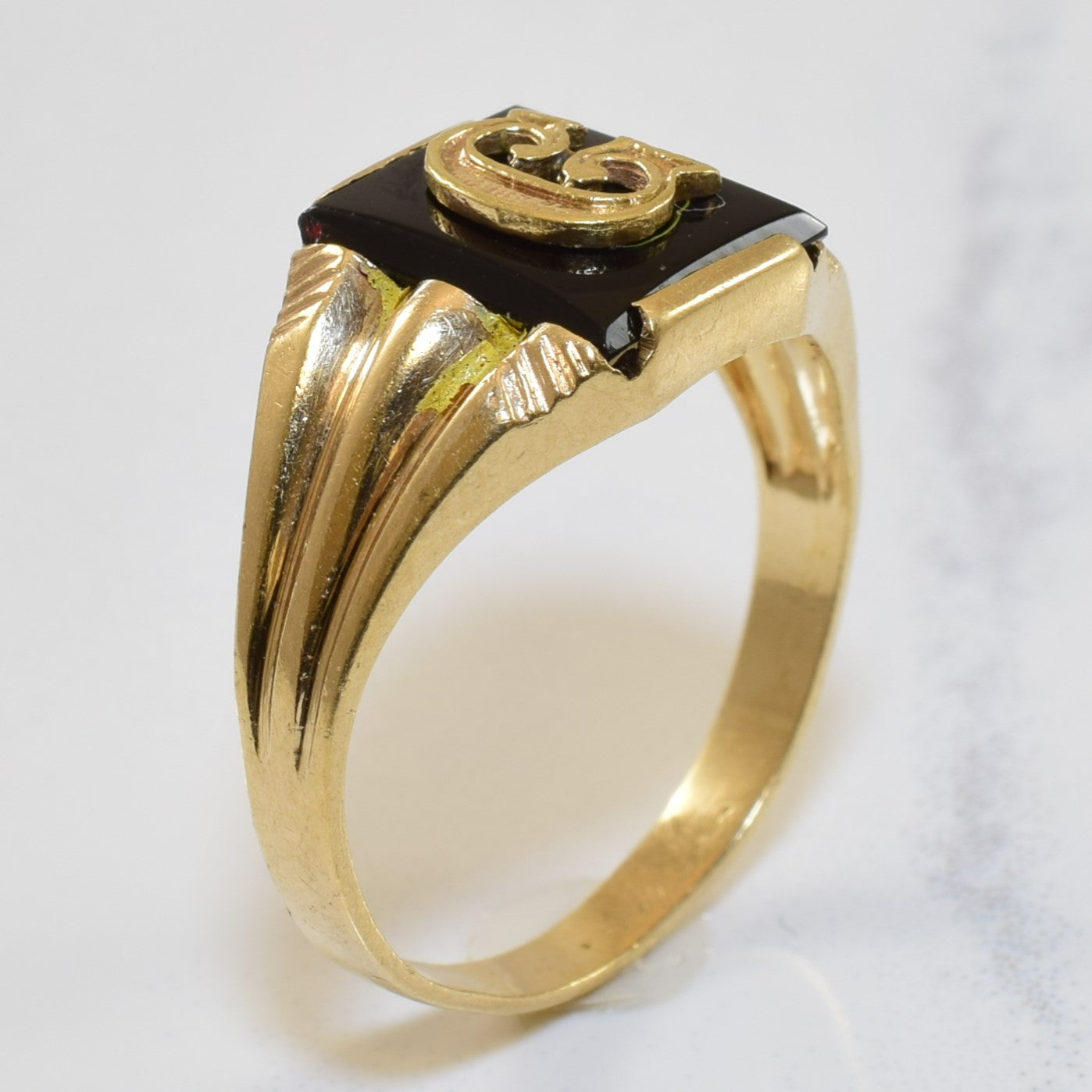 Black Onyx Initial 'G' Signet Ring | 2.00ct | SZ 7.5 |