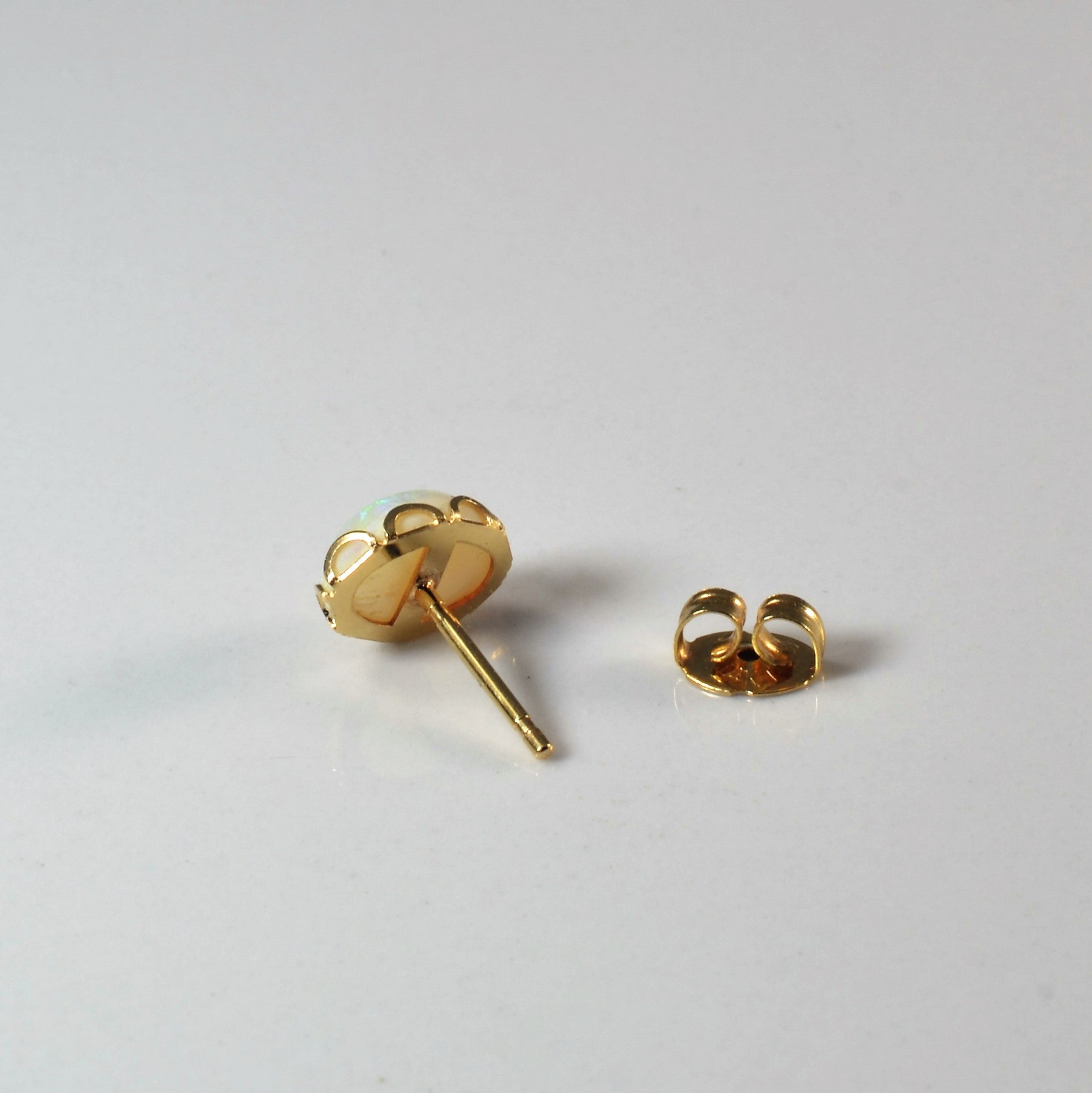 14k Opal Stud Earrings | 1.50ctw |