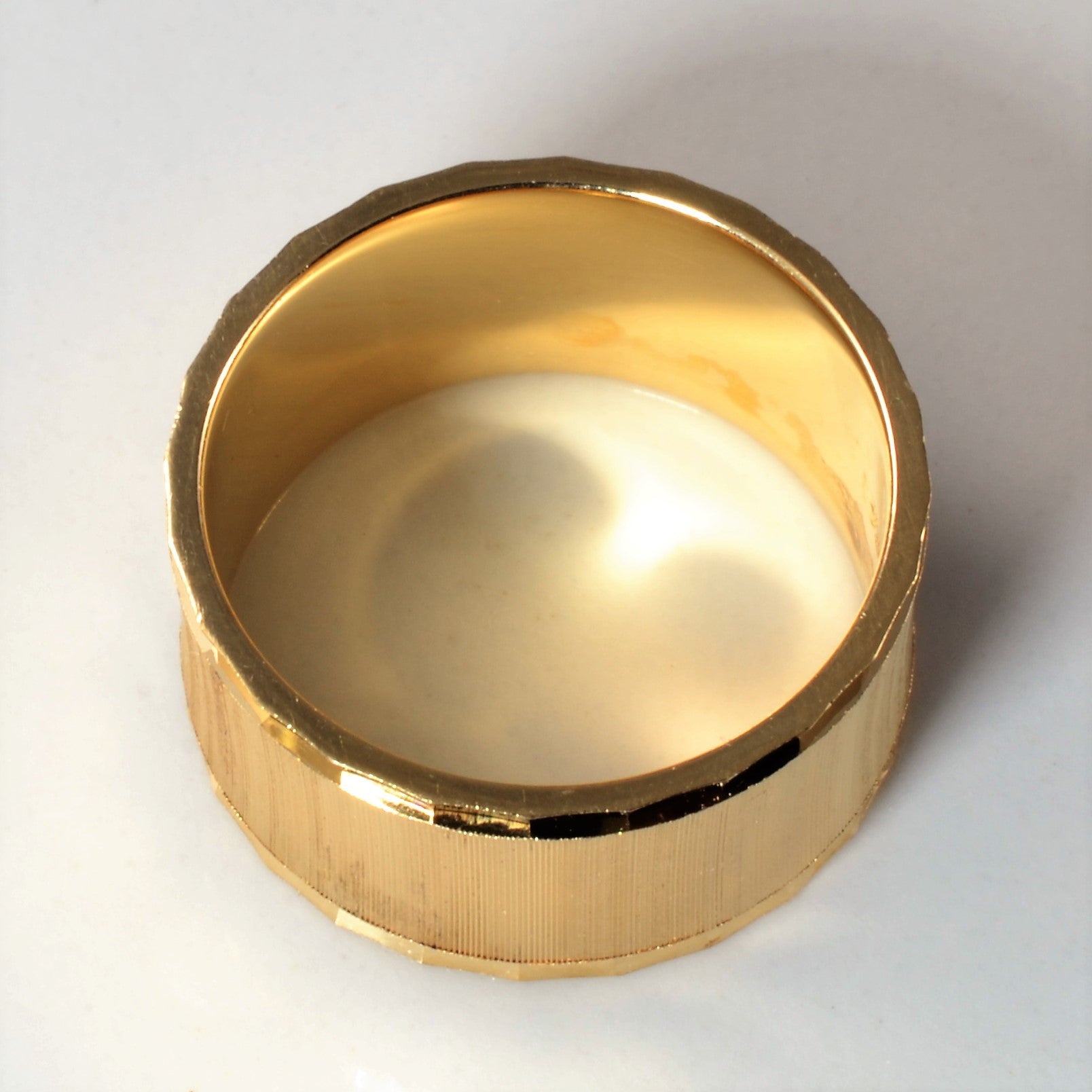 Textured Gold Cigar Band | SZ 7 |