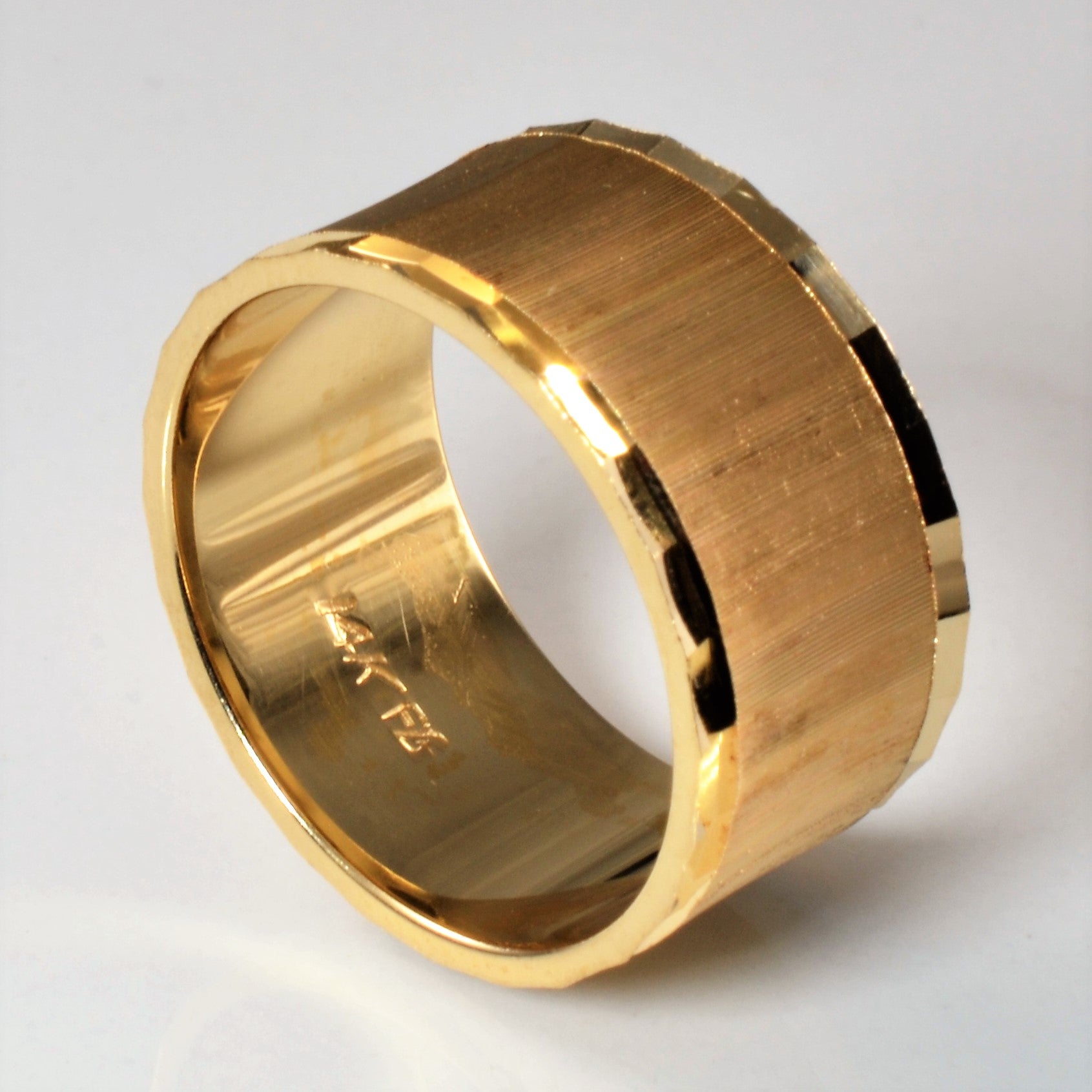 Textured Gold Cigar Band | SZ 7 |