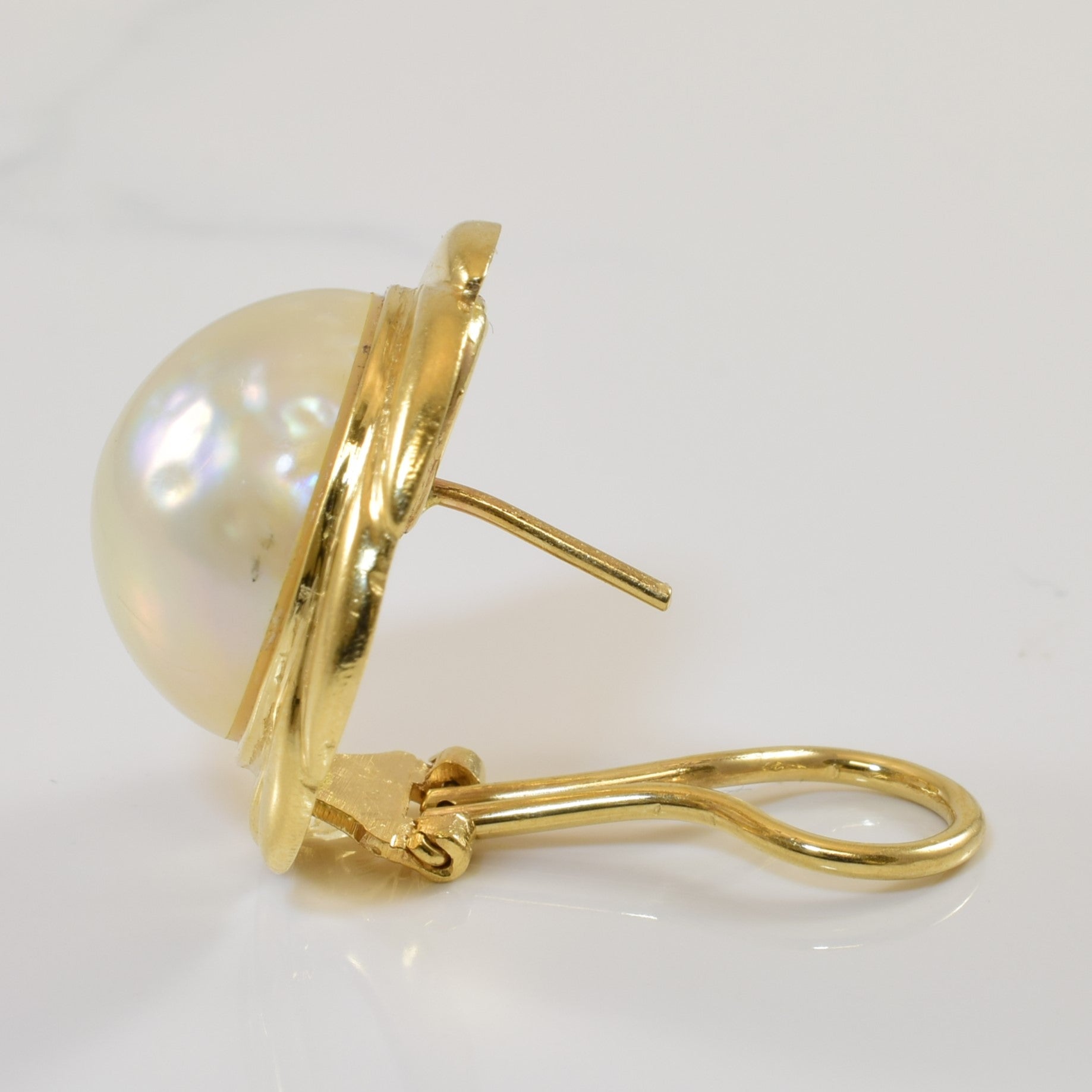 Mabe Pearl Earrings | 36.00ctw |