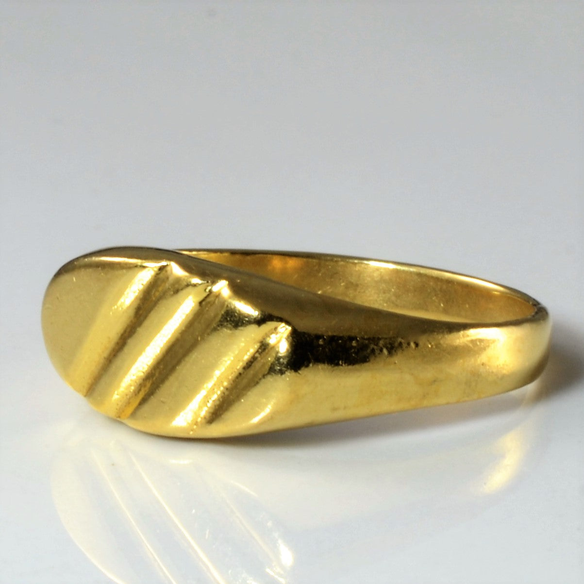 Textured Oval Gold Ring | SZ 6.5 |