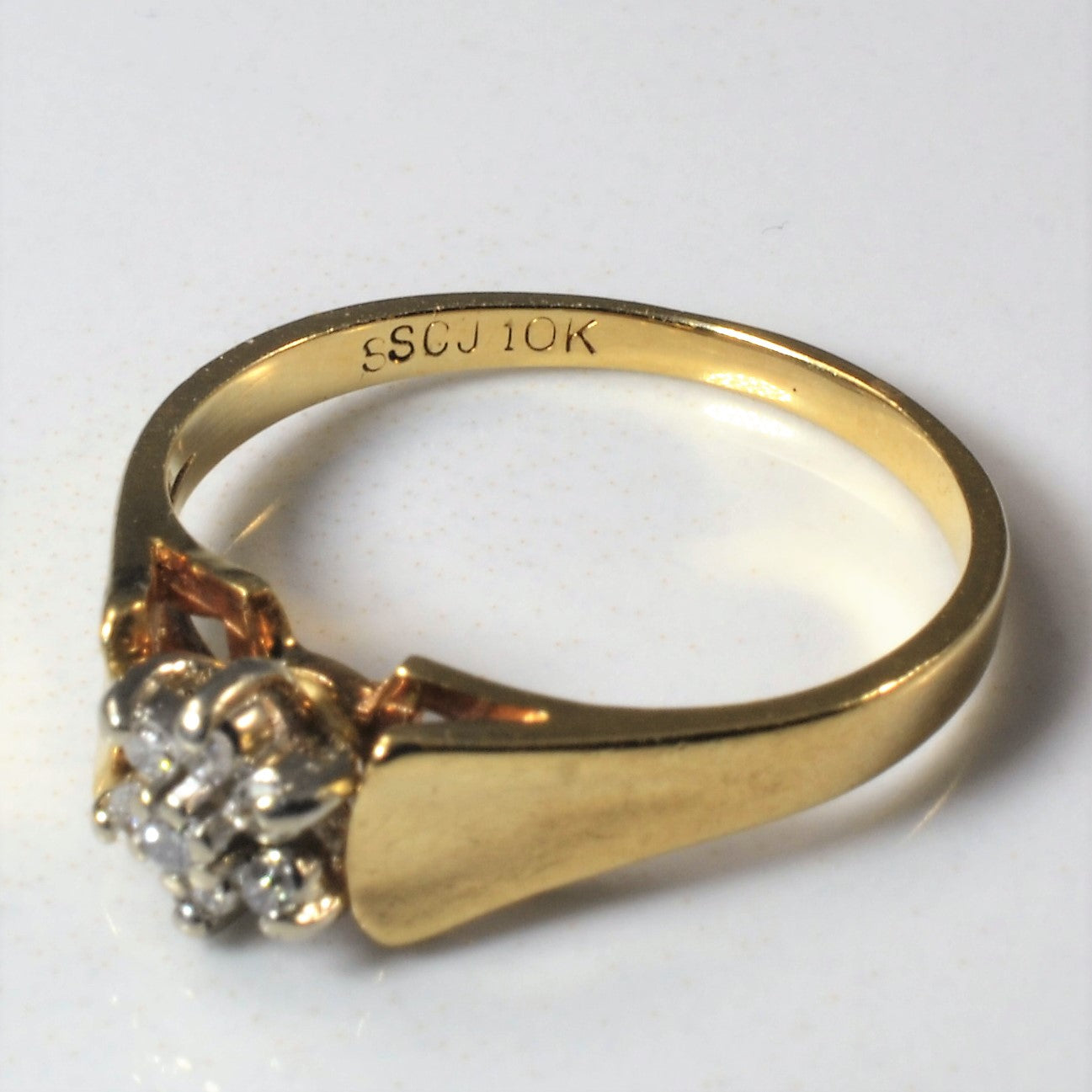 Cluster Set Diamond Ring | 0.07ctw | SZ 5.25 |