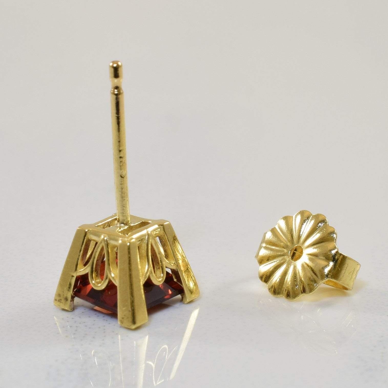 Garnet Filigree Stud Earrings | 1.50ctw |