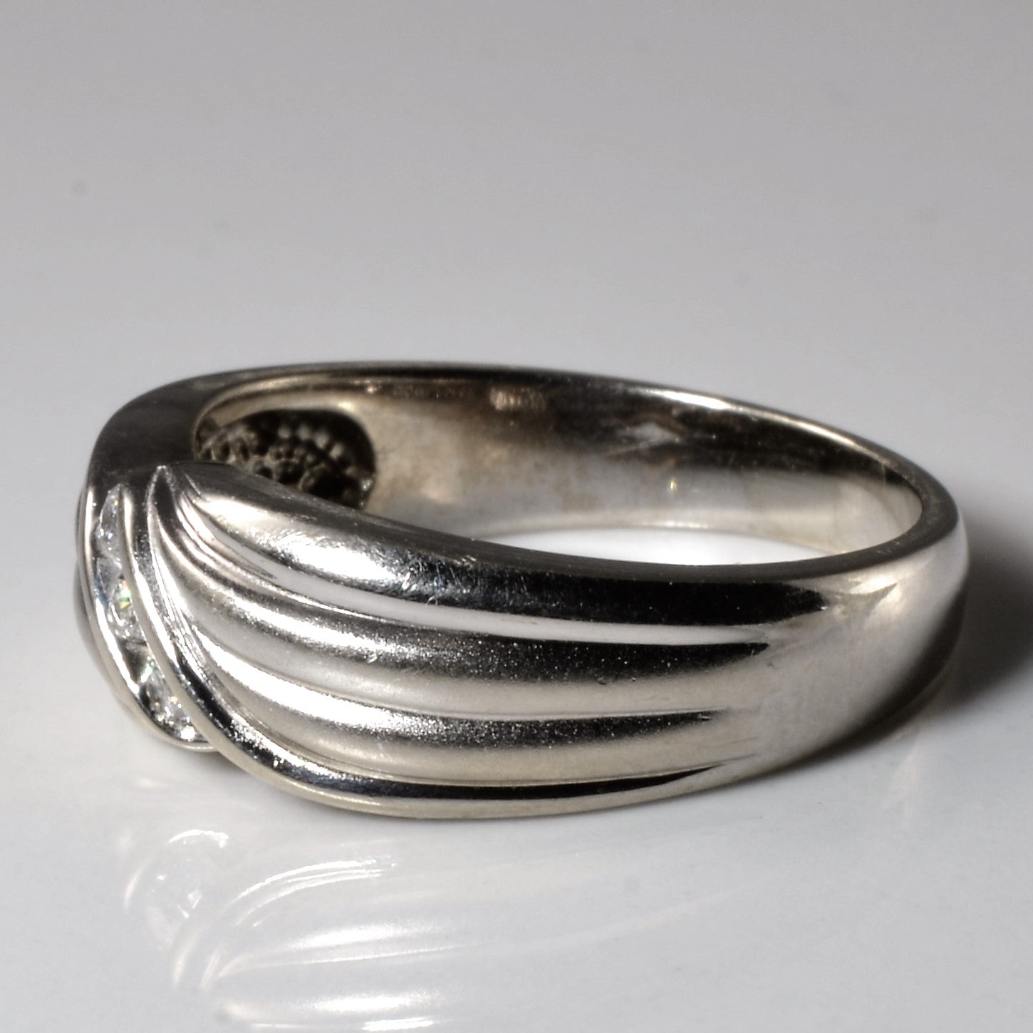 Bypass Channel Diamond Band | 0.075ctw | SZ 7 |