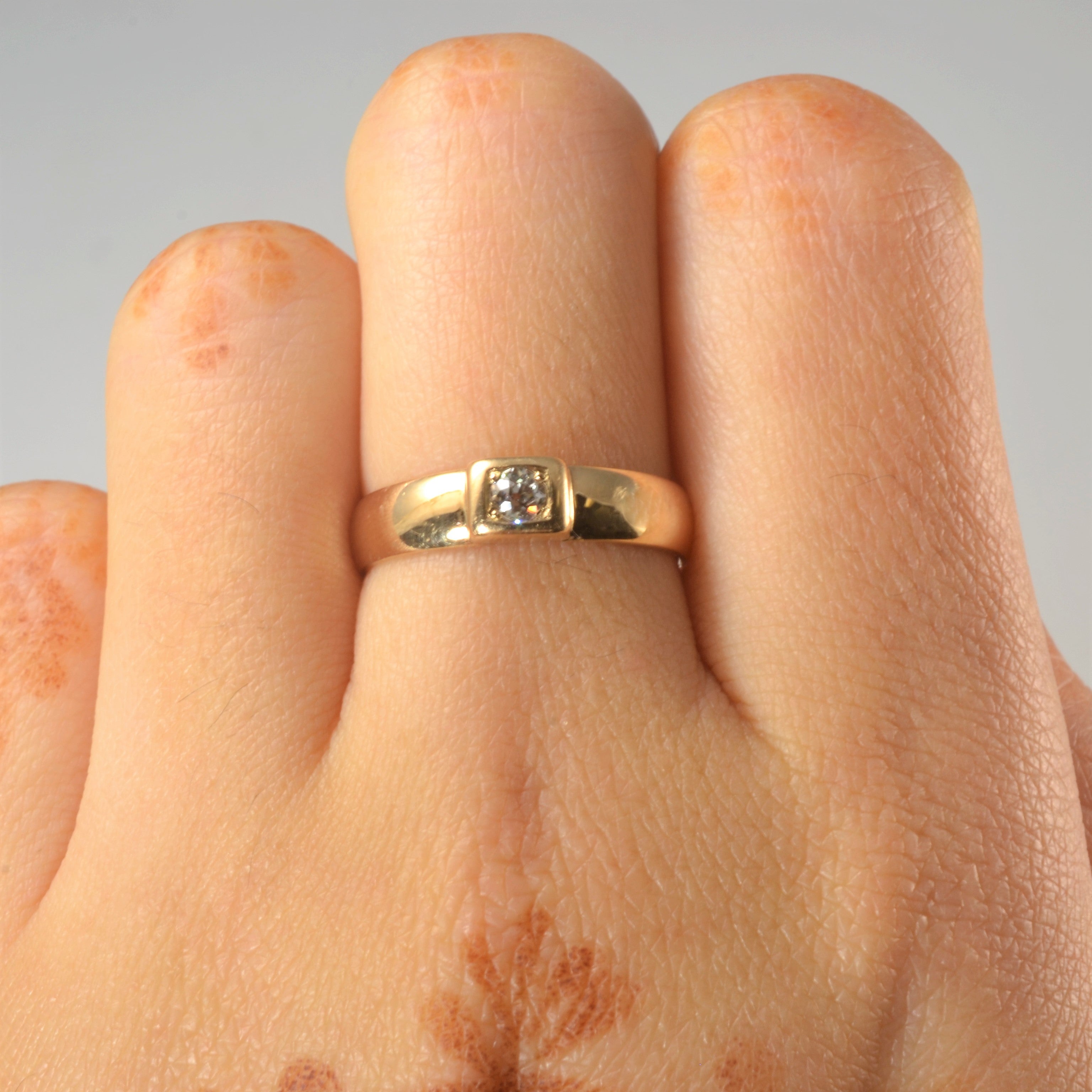 Solitaire Old Mine Diamond Ring | 0.11ct | SZ 7 |