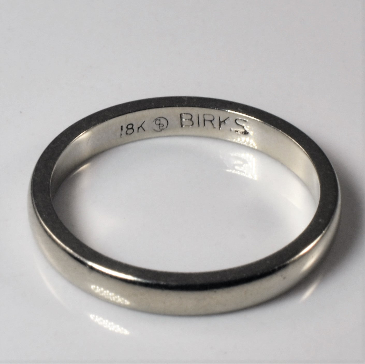 Birks' 18k White Gold Plain Band | SZ 6 |