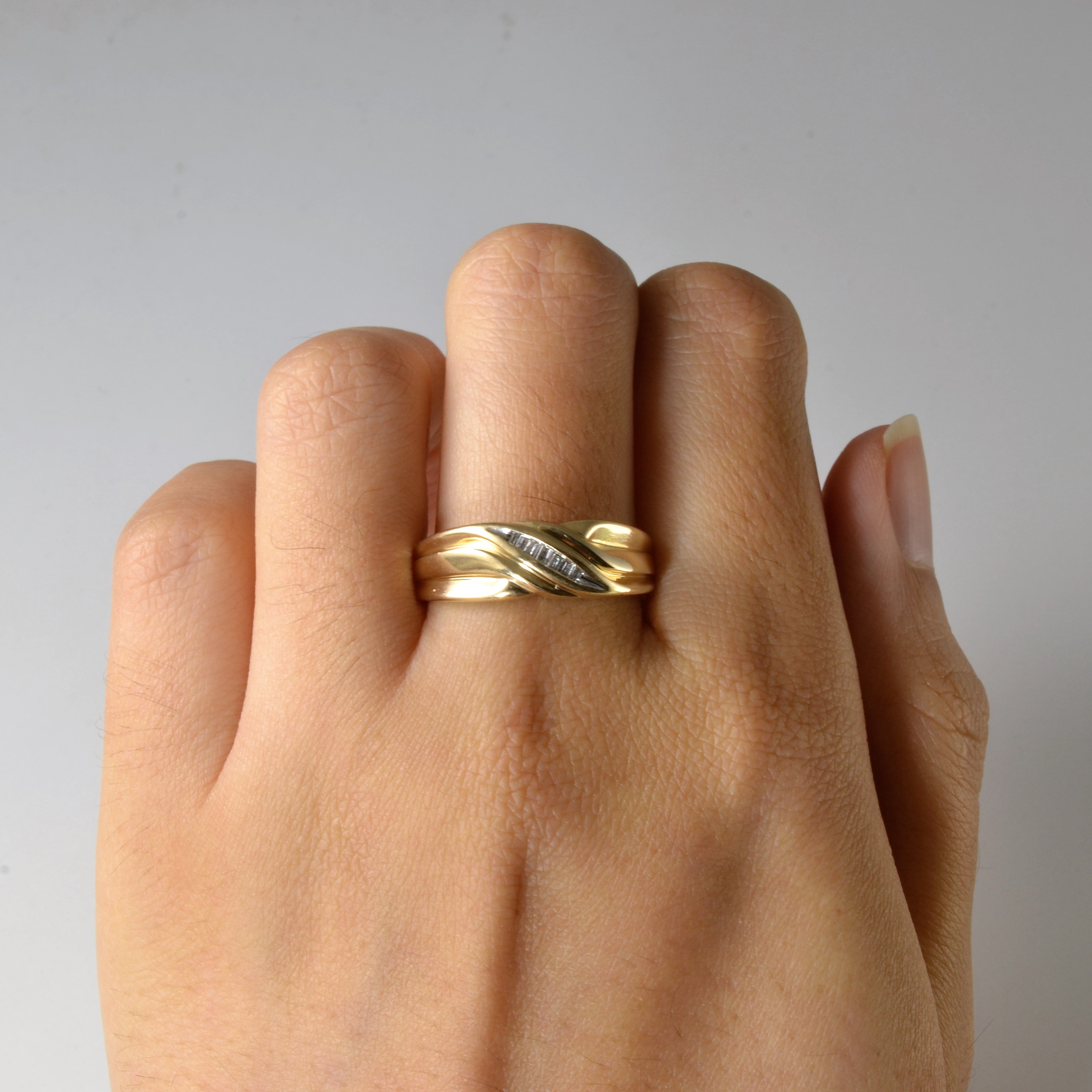 Bypass Baguette Diamond Band | 0.035ctw | SZ 8.5 |