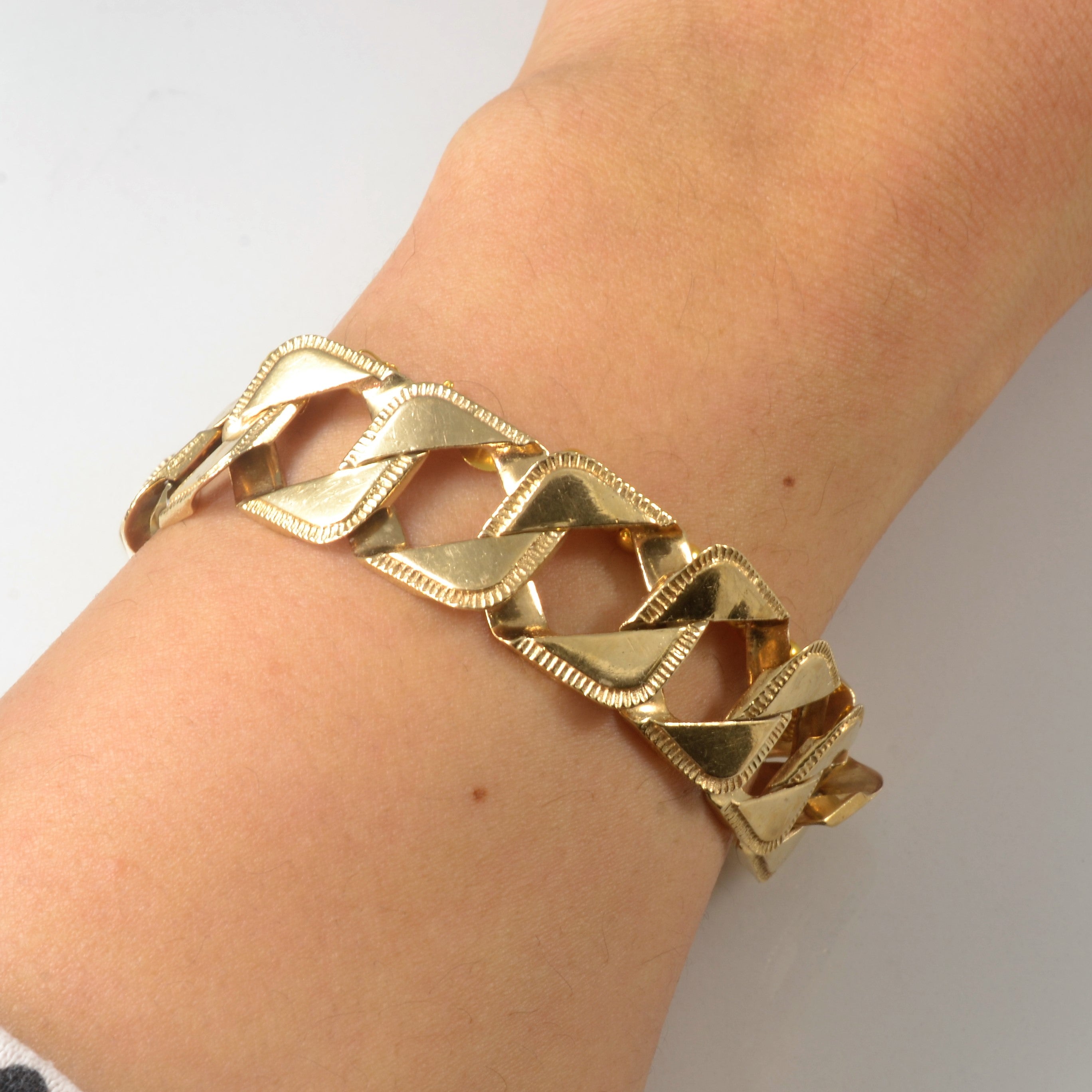 Large Box Curb Link Chain Bracelet | 8" |