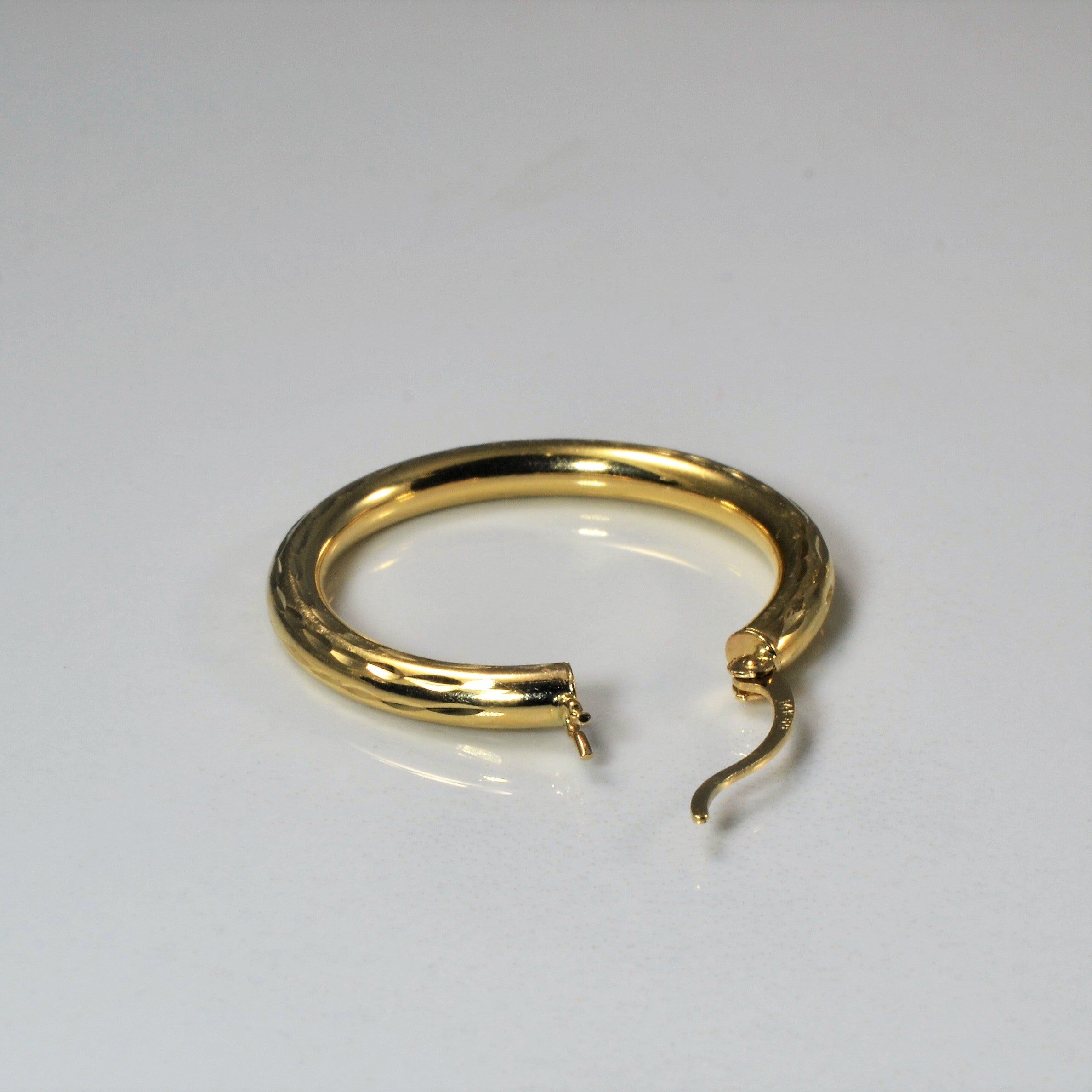 Textured Gold Hoop Earrings |