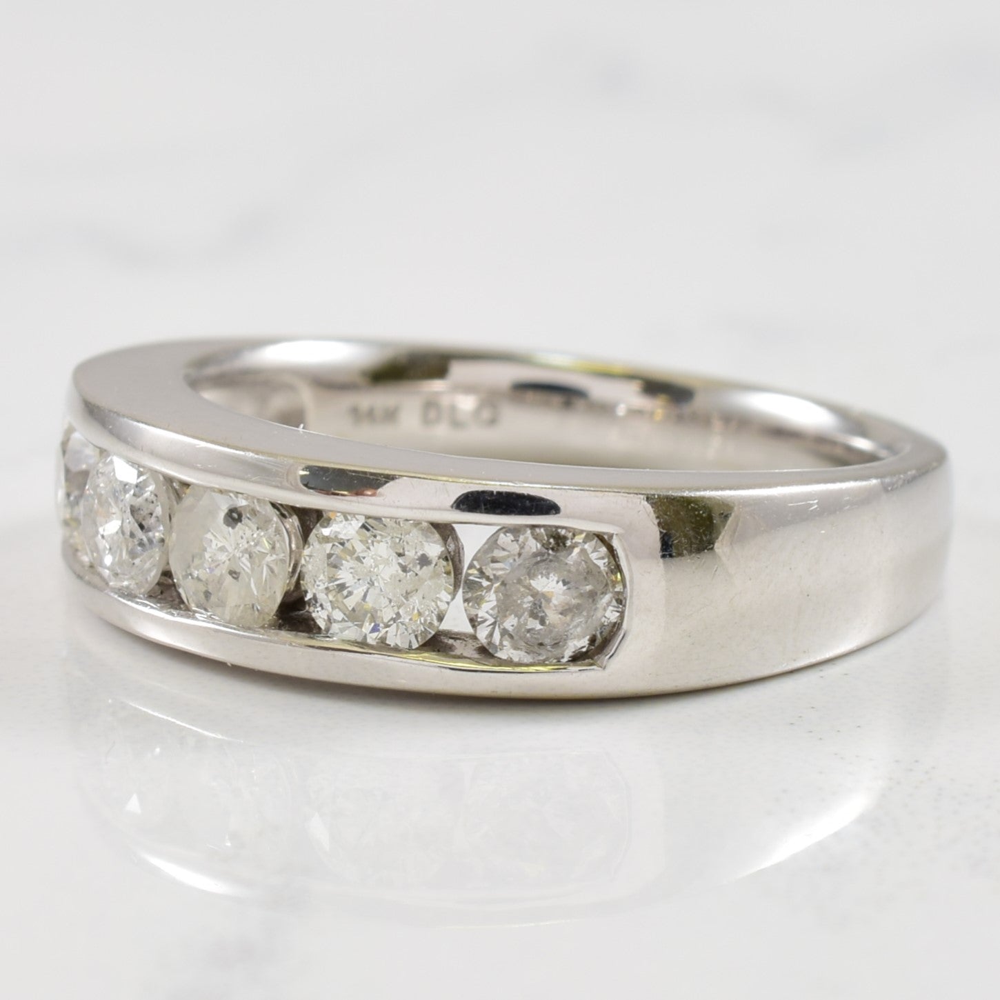 Channel Set Diamond Ring | 0.90ctw | SZ 7 |
