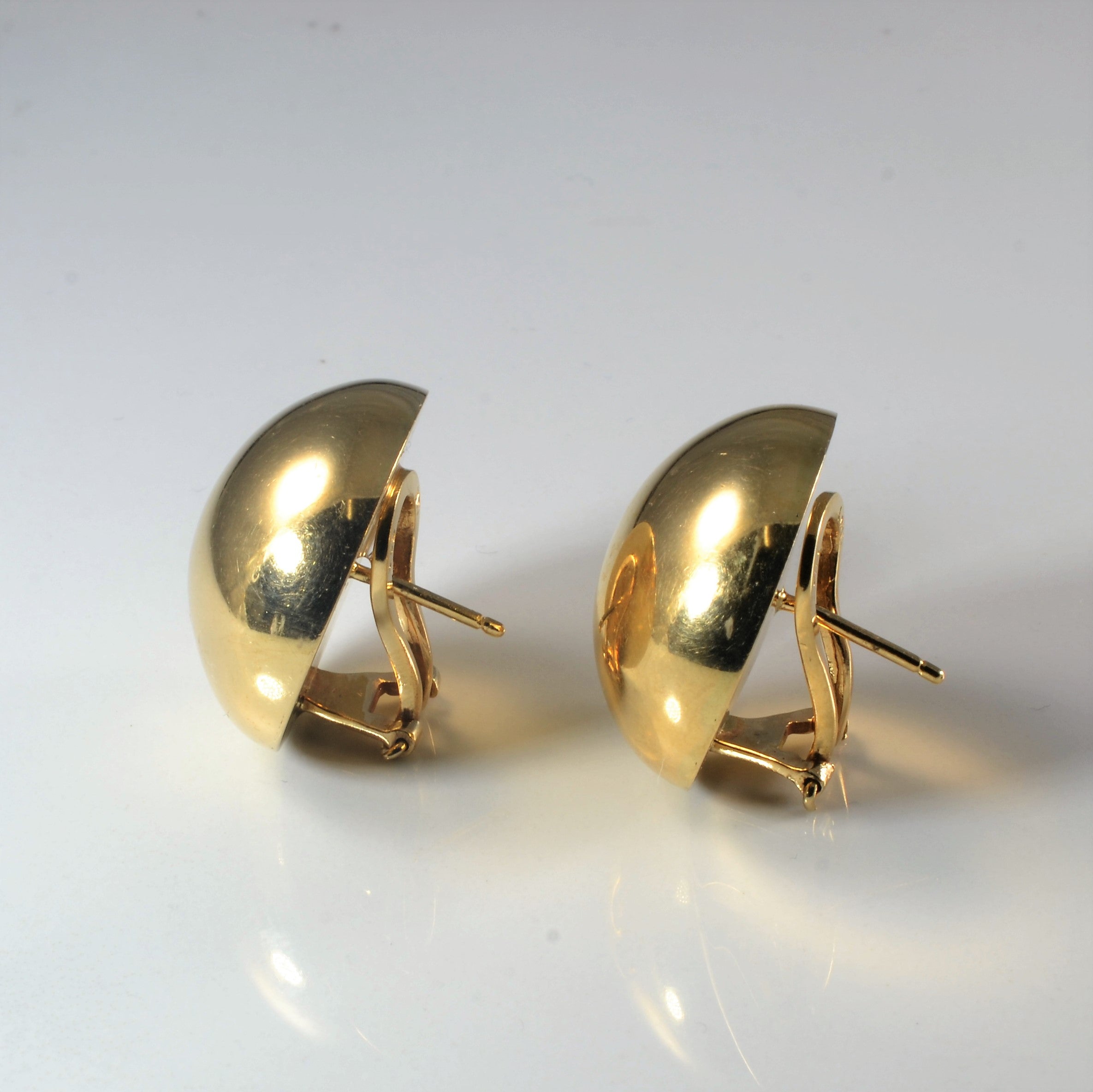 Yellow Gold Hollow Dome Stud Earrings |