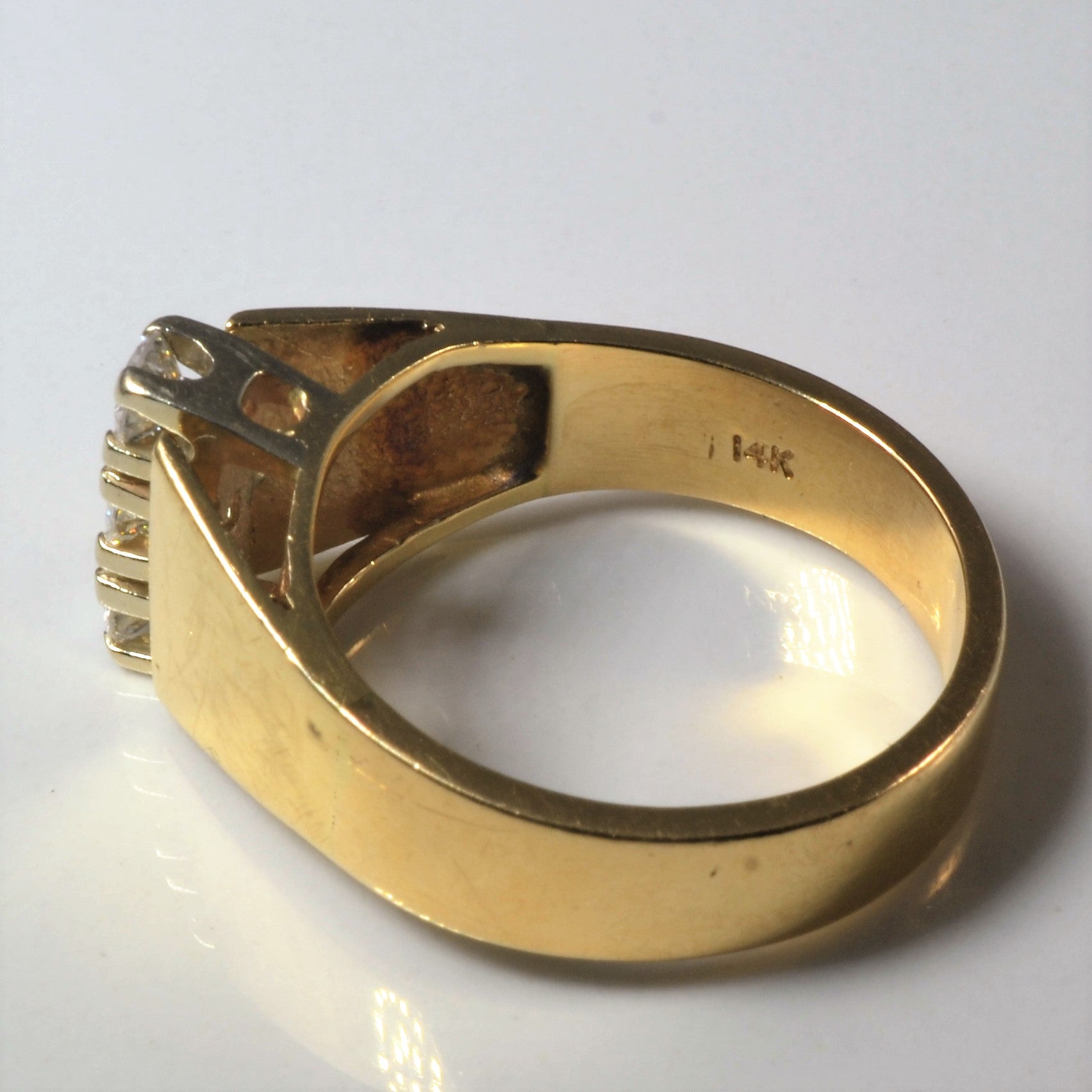 Vertical Tapered Three Stone Diamond Ring | 0.51ctw | SZ 9.25 |
