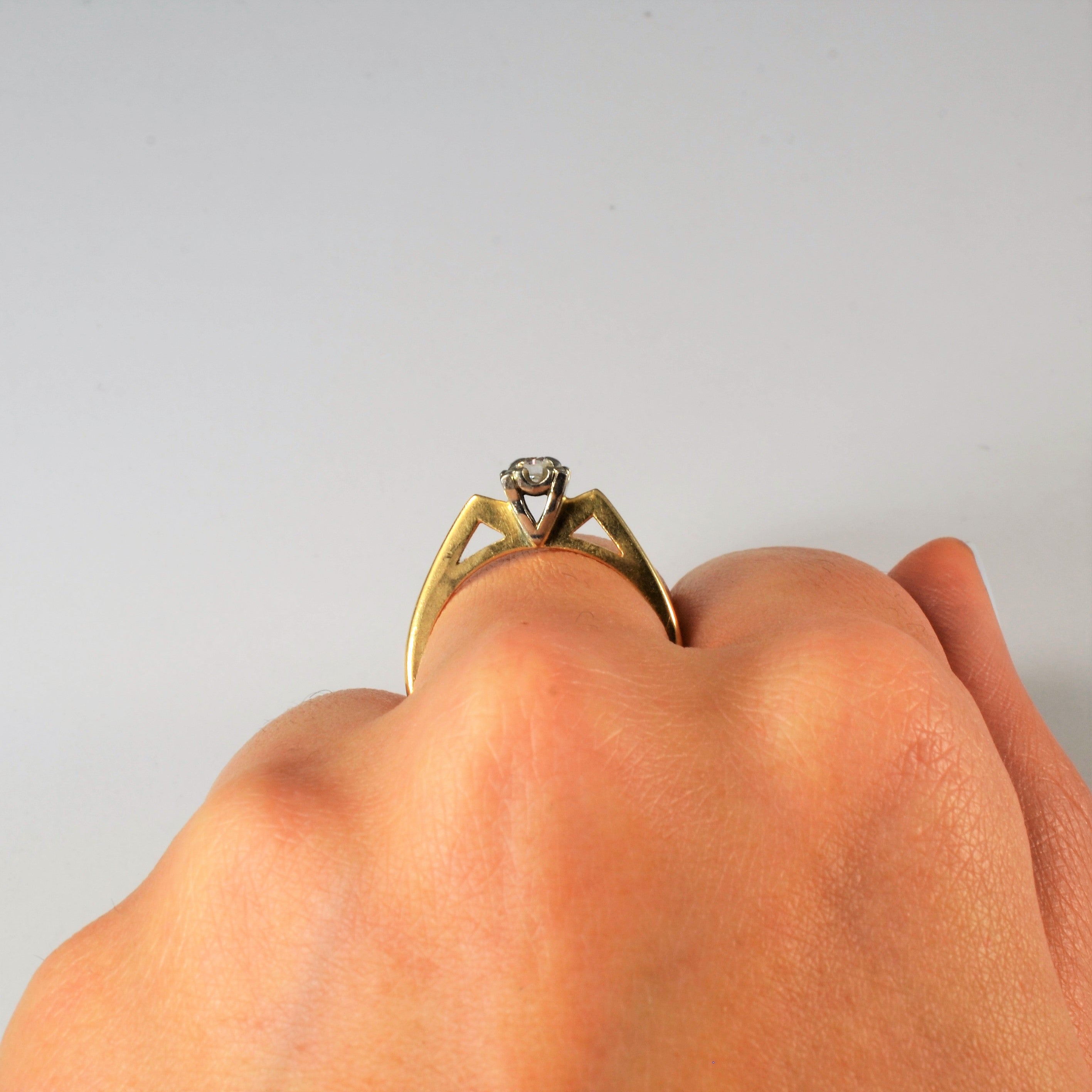 Solitaire Diamond Ring | 0.20ct | SZ 7 |