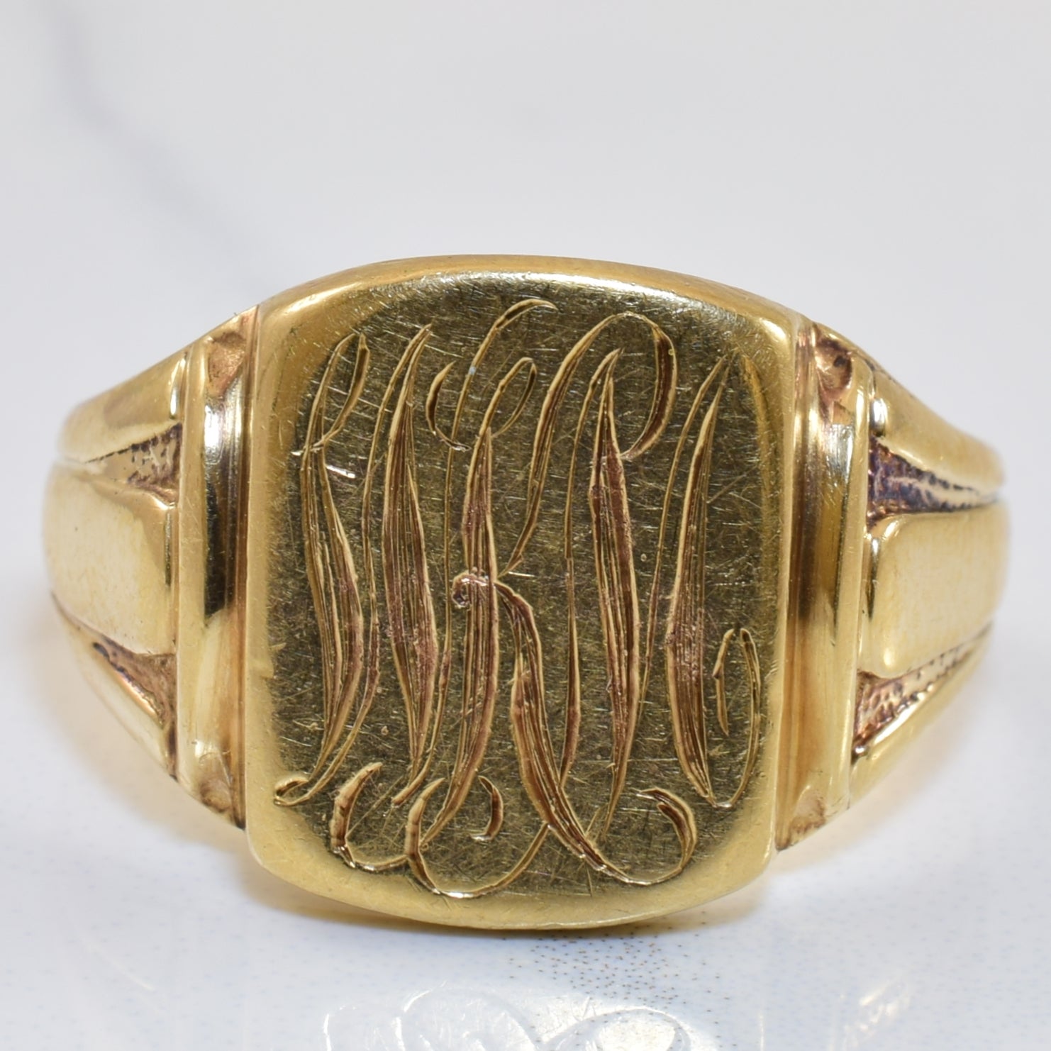 Engraved Initial 'WKM' Signet Ring | SZ 8.25 |
