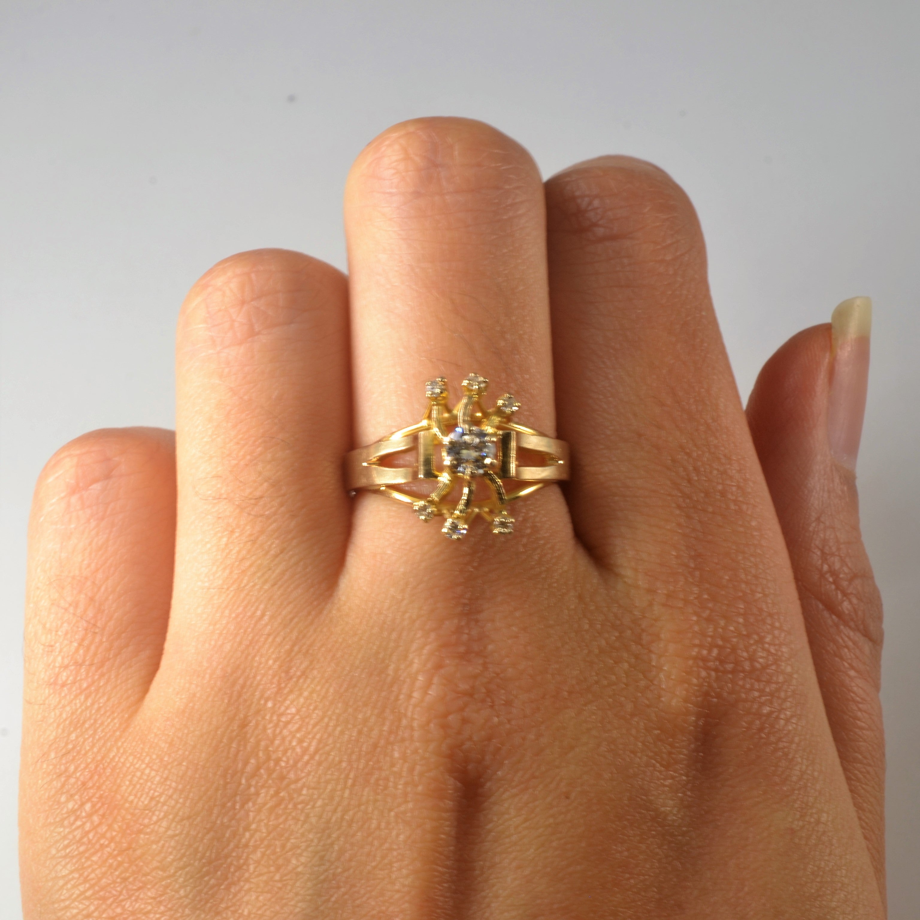 Unique Abstract Diamond Ring | 0.27ctw | SZ 7 |