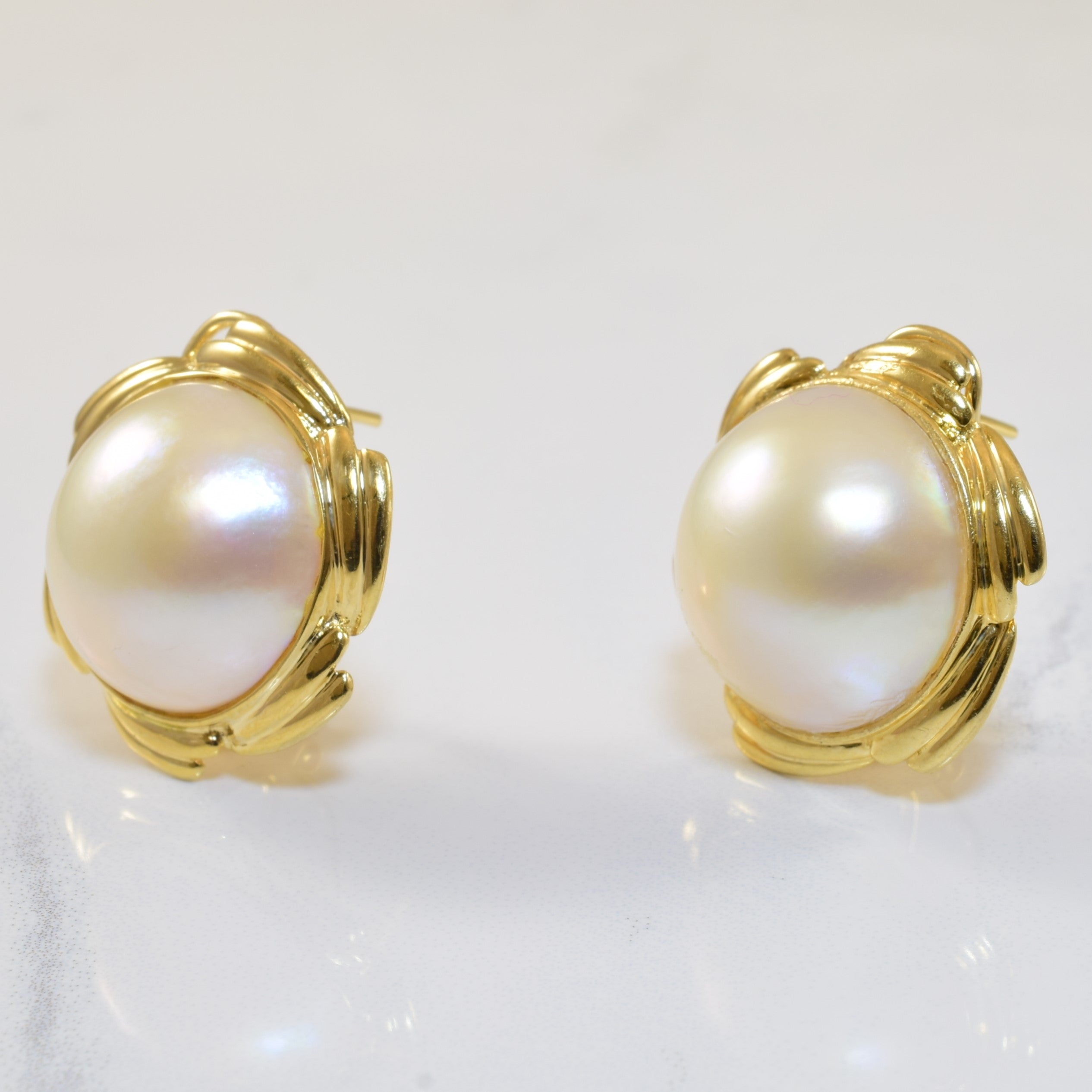 Mabe Pearl Stud Earrings | 36.00ctw |