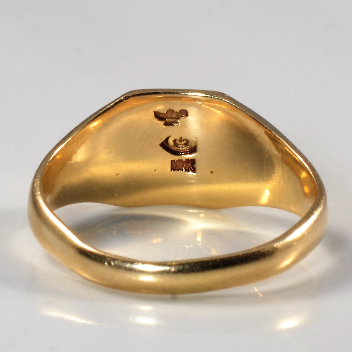 Initial 'AW' Signet Ring | SZ 7 |
